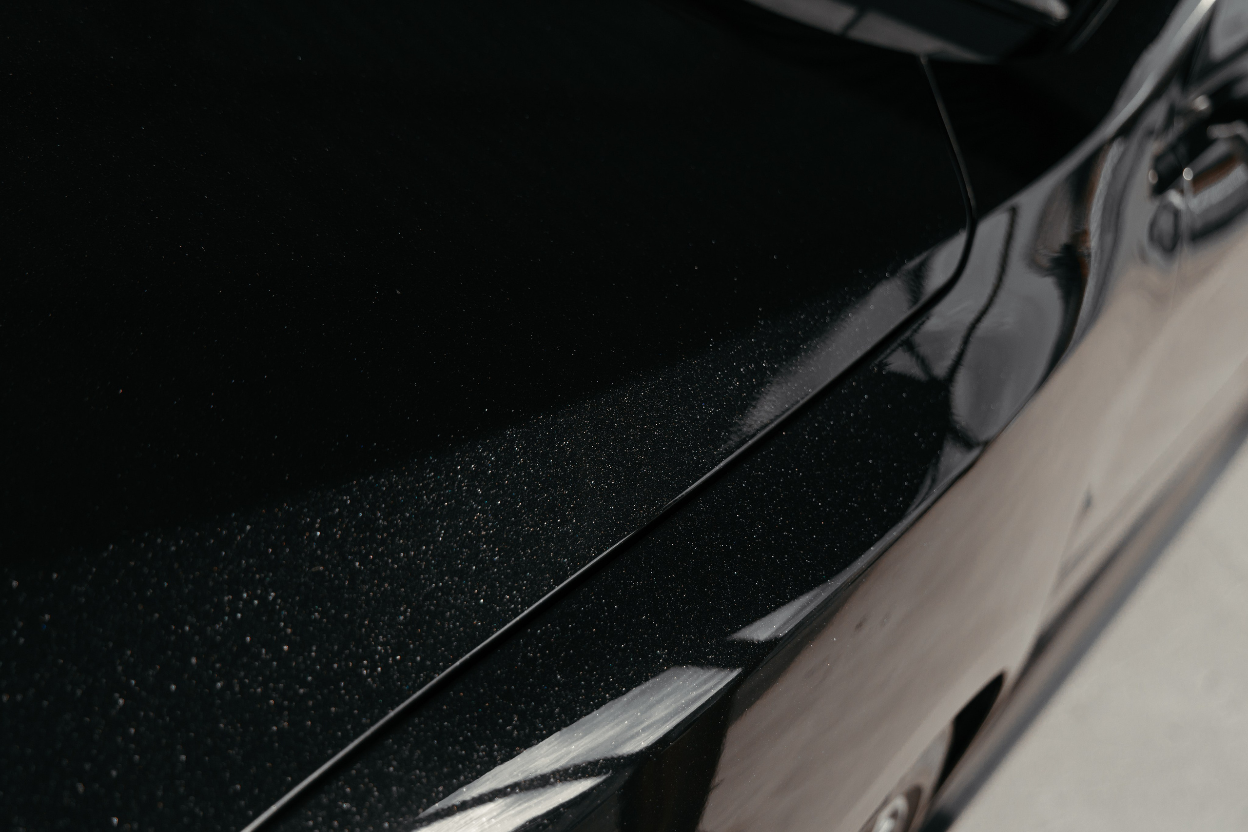 Subaru levorg. DeLorein