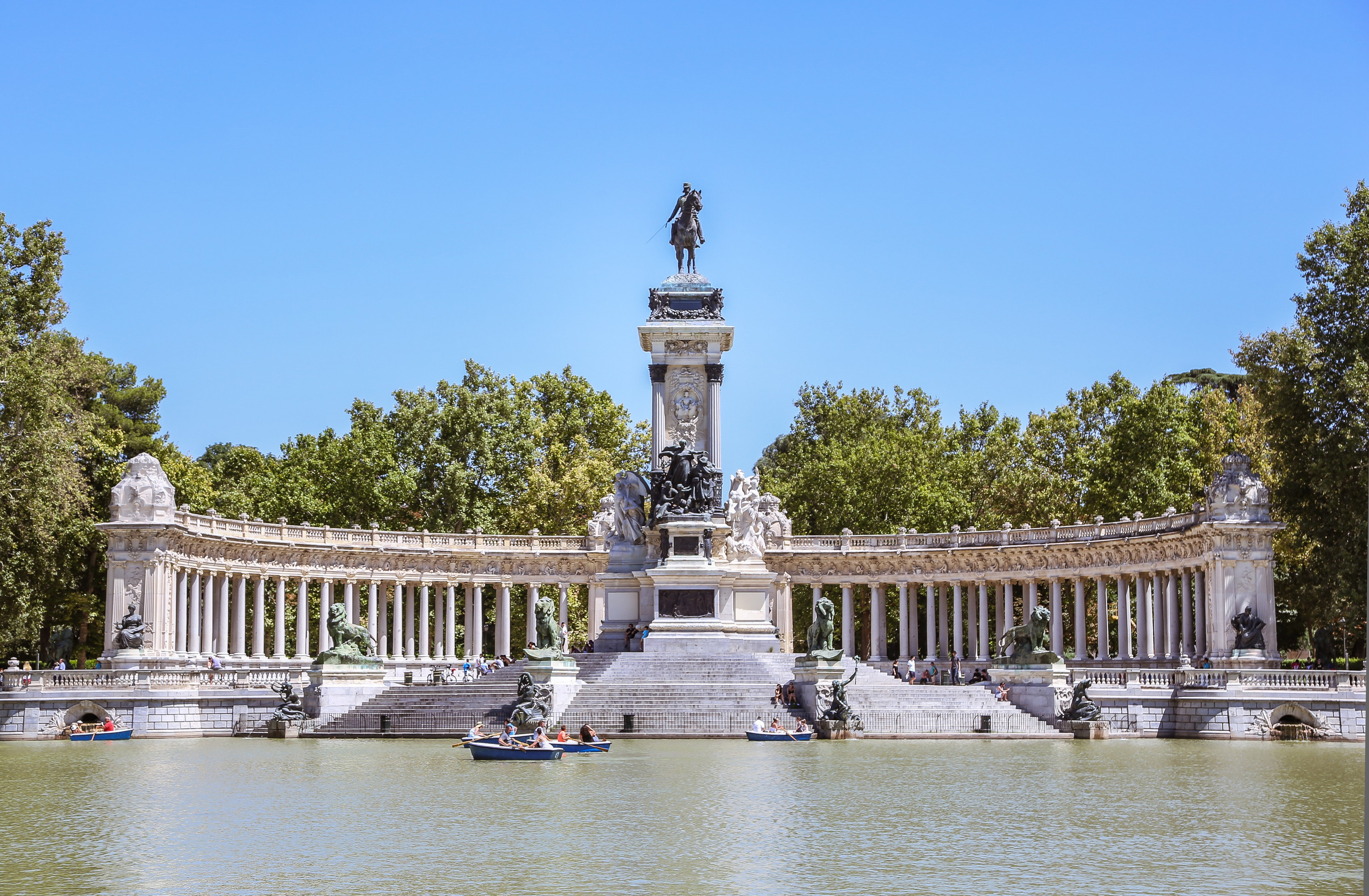 Испания: архитектурный облик Мадрида. Дарья Письменюк / Darya Leitstern — фотограф, музыкант, журналист, путешественник