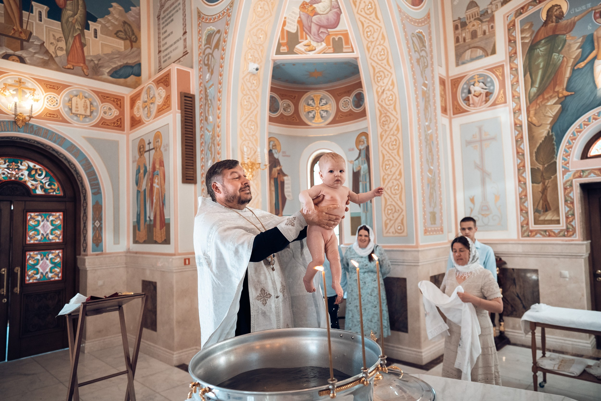 Крещение в Александро-Невском соборе Симферополь. Церковный фотограф Севастополь