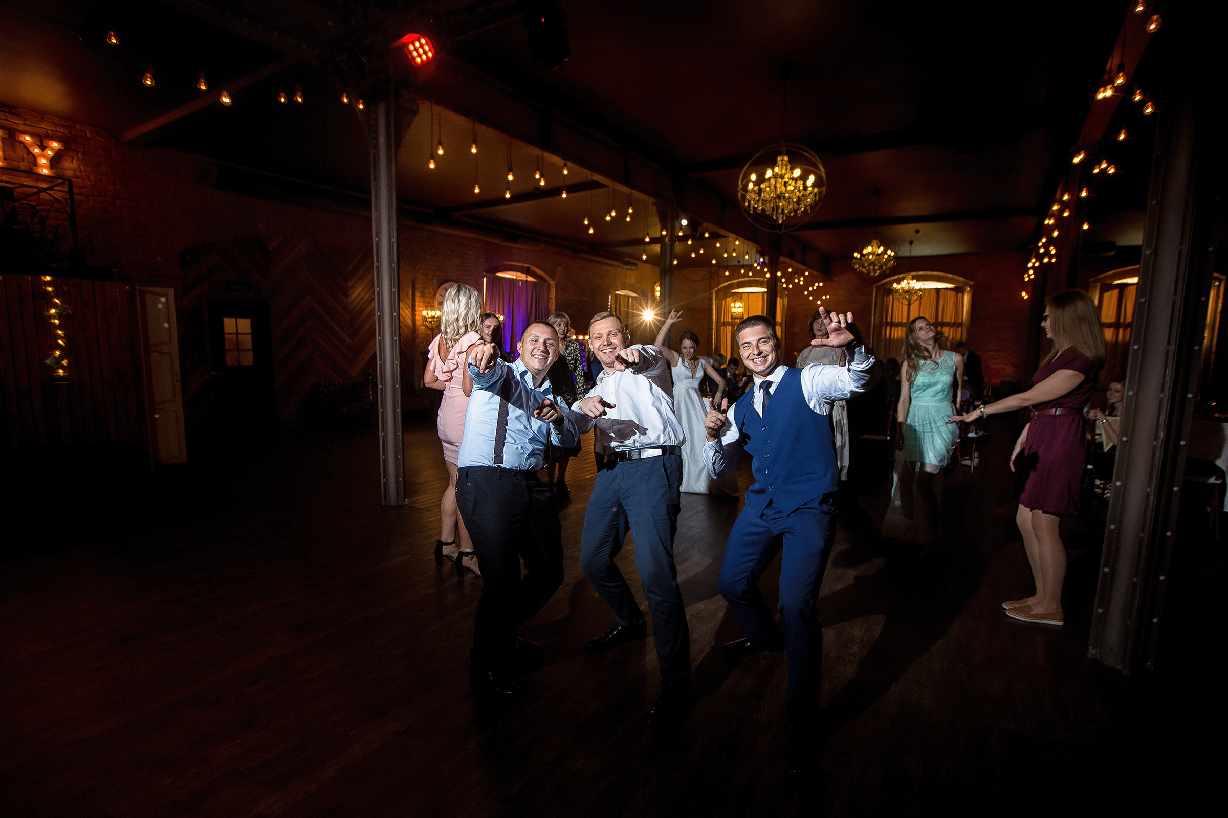 Свадьба в стиле Loft. Свадебный и семейный фотограф Алексей Аверин