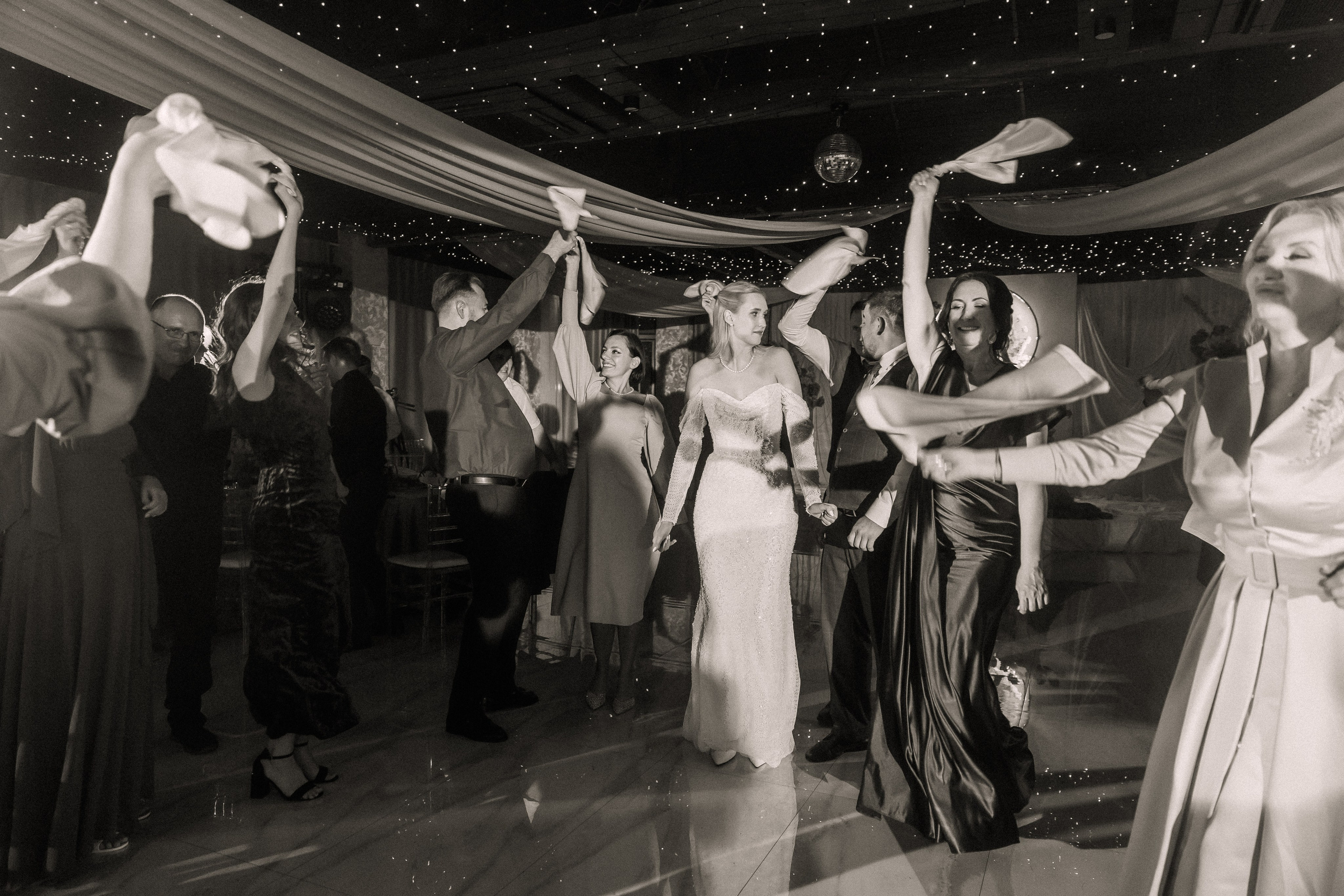 Даниил и Алина. Вечер любви. Свадебная фотография. Арина Рубах