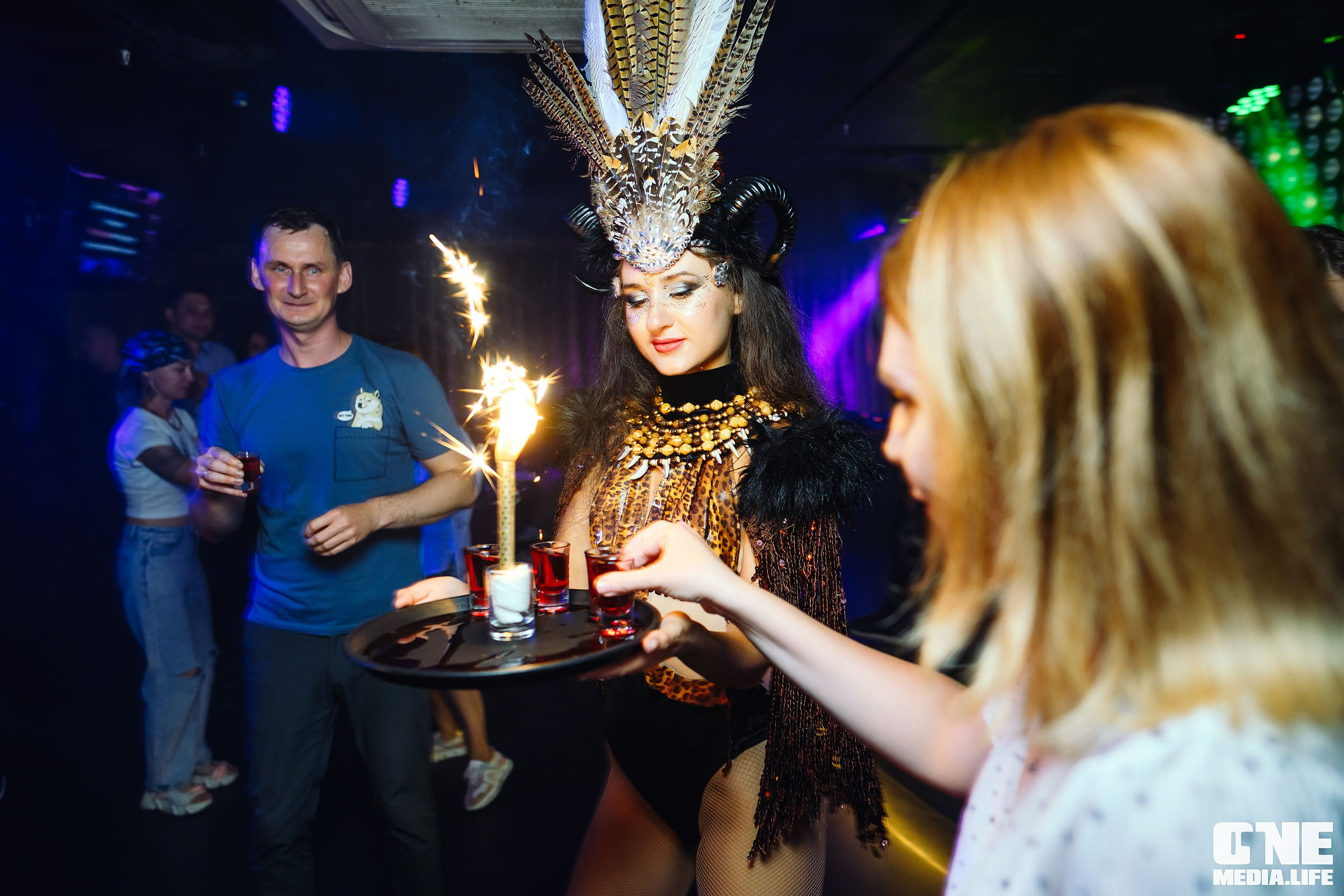 Фоторепортаж из караоке-клуба Эйфория. One Media Life: фоторепортажи, фотоотчеты с мероприятий и заведений