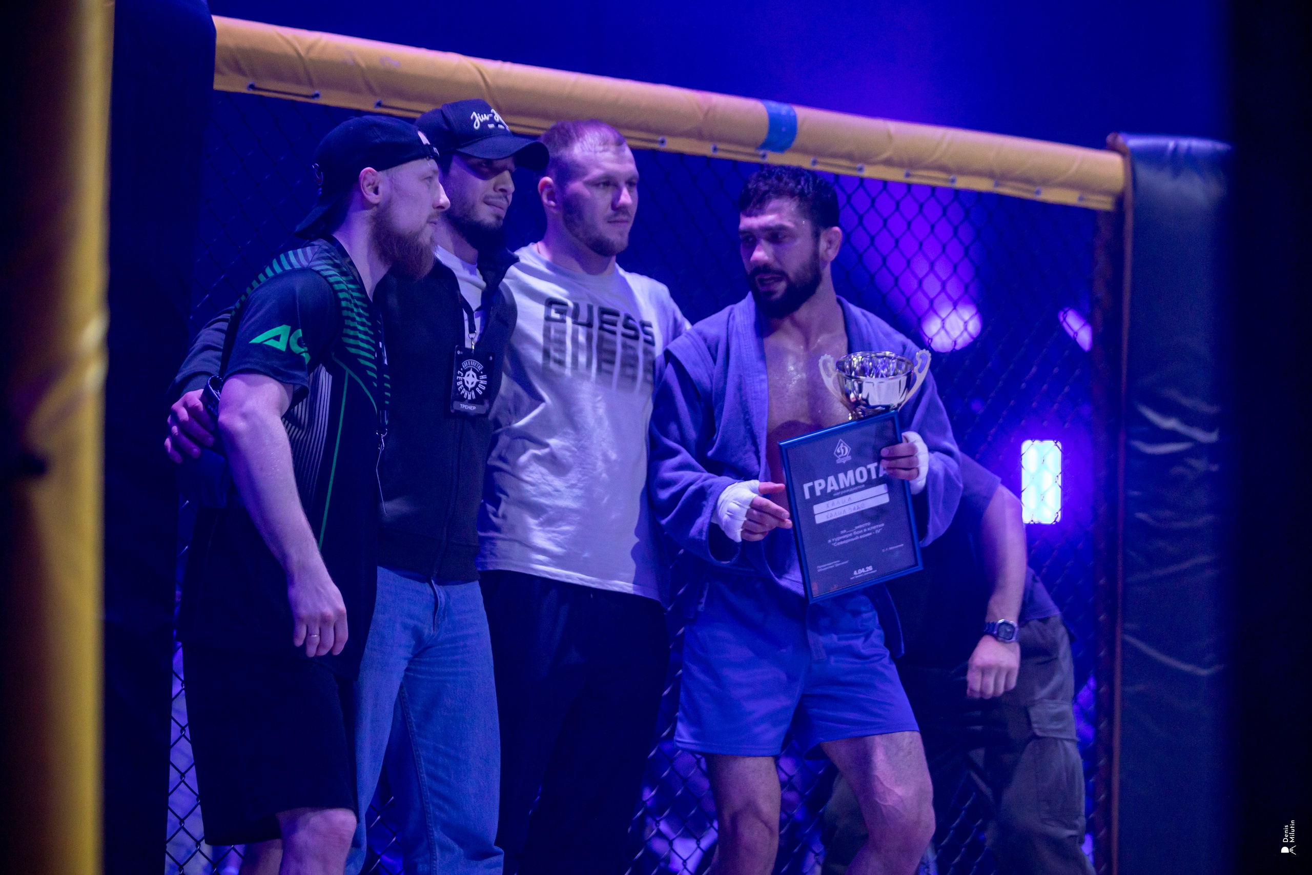 Бои в клетке «Северный Воин». Портретный фотограф Денис Милютин