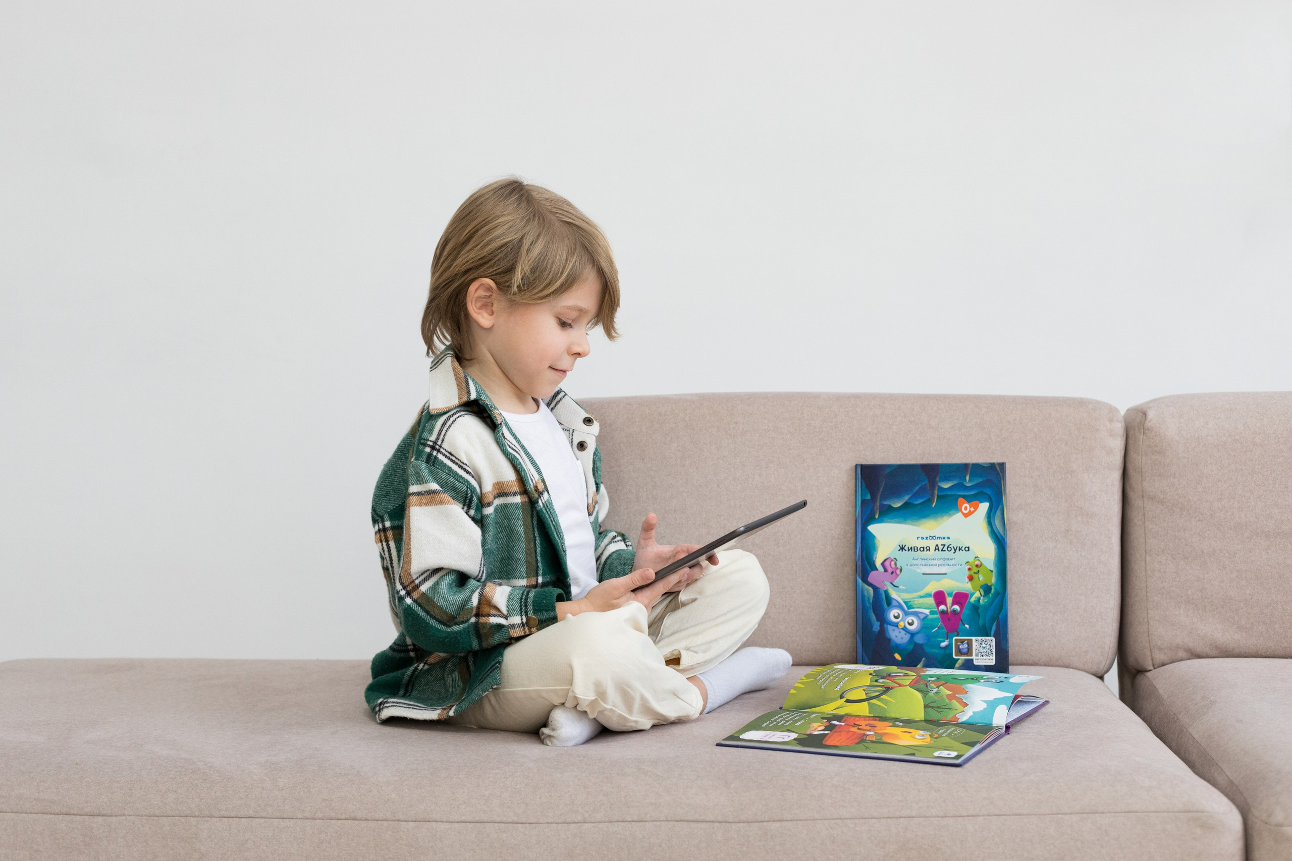 Фотосессия игрового контента с детьми для детского бренда. Детский и контент фотограф Надя Волкова Санкт-Петербург