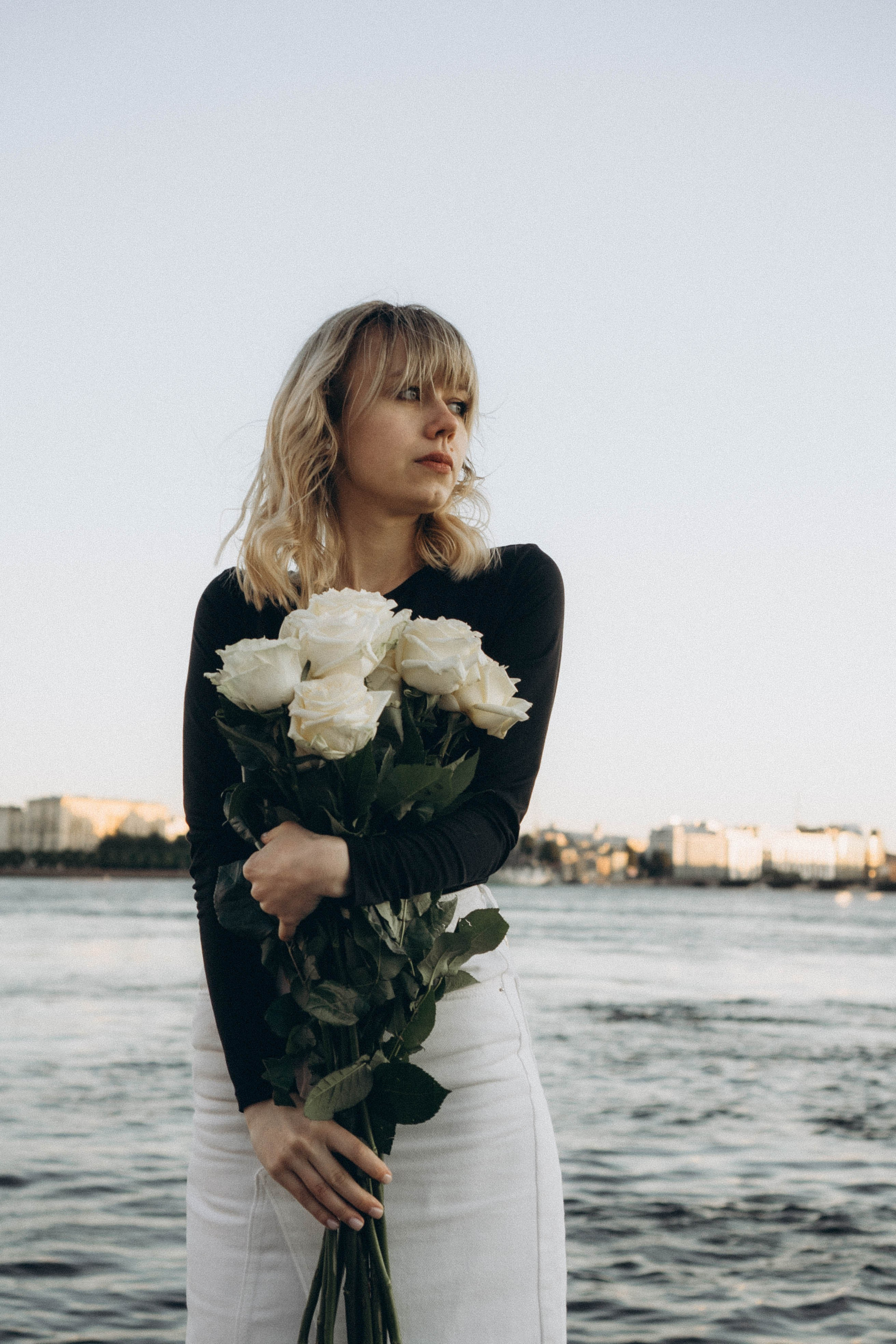 ПРОГУЛКА ПО ГОРОДУ В БЕЛЫЕ НОЧИ (другой вариант). Профессиональный фотограф, Санкт-Петербург — Виктория Богомолова