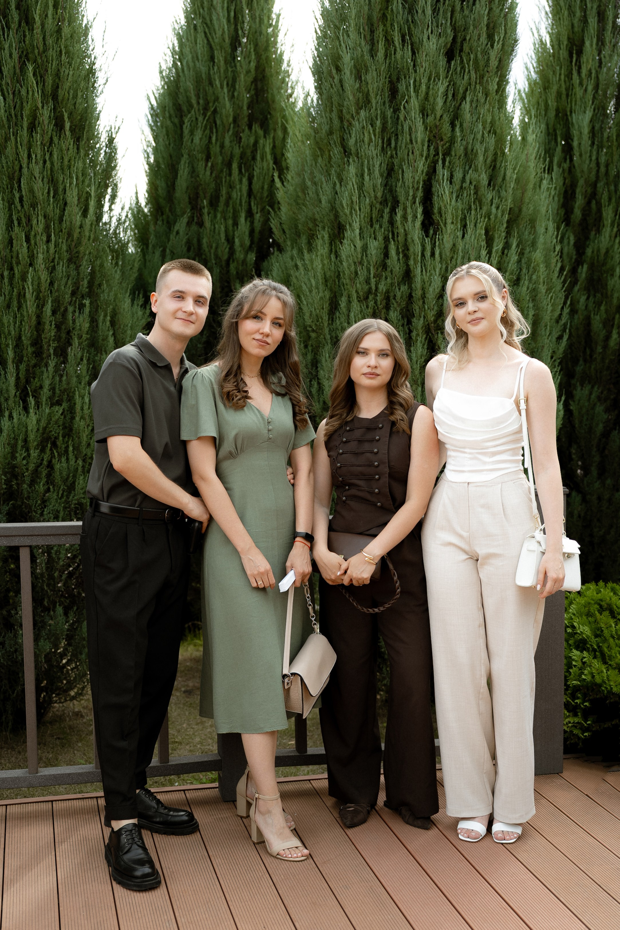 Виктория и Клим. Анонс. Семейный и портретный фотограф в Саратове Сахарова Маша