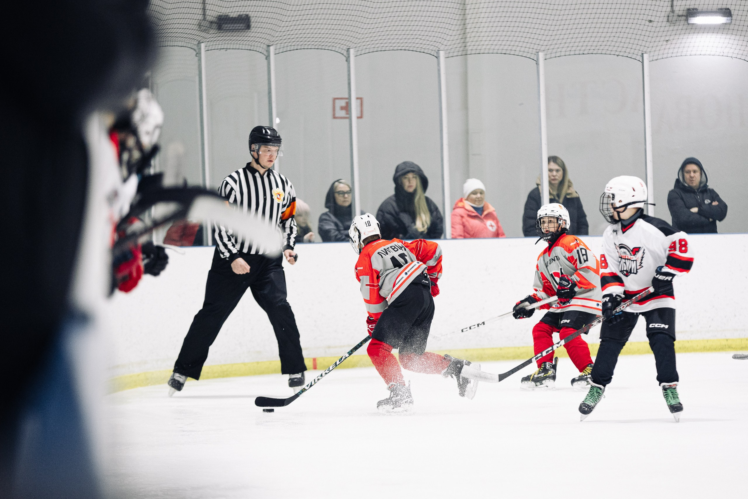 Первенство Тюмени по хоккею. MIG — студия спортивной фотографии Михаила Голянского