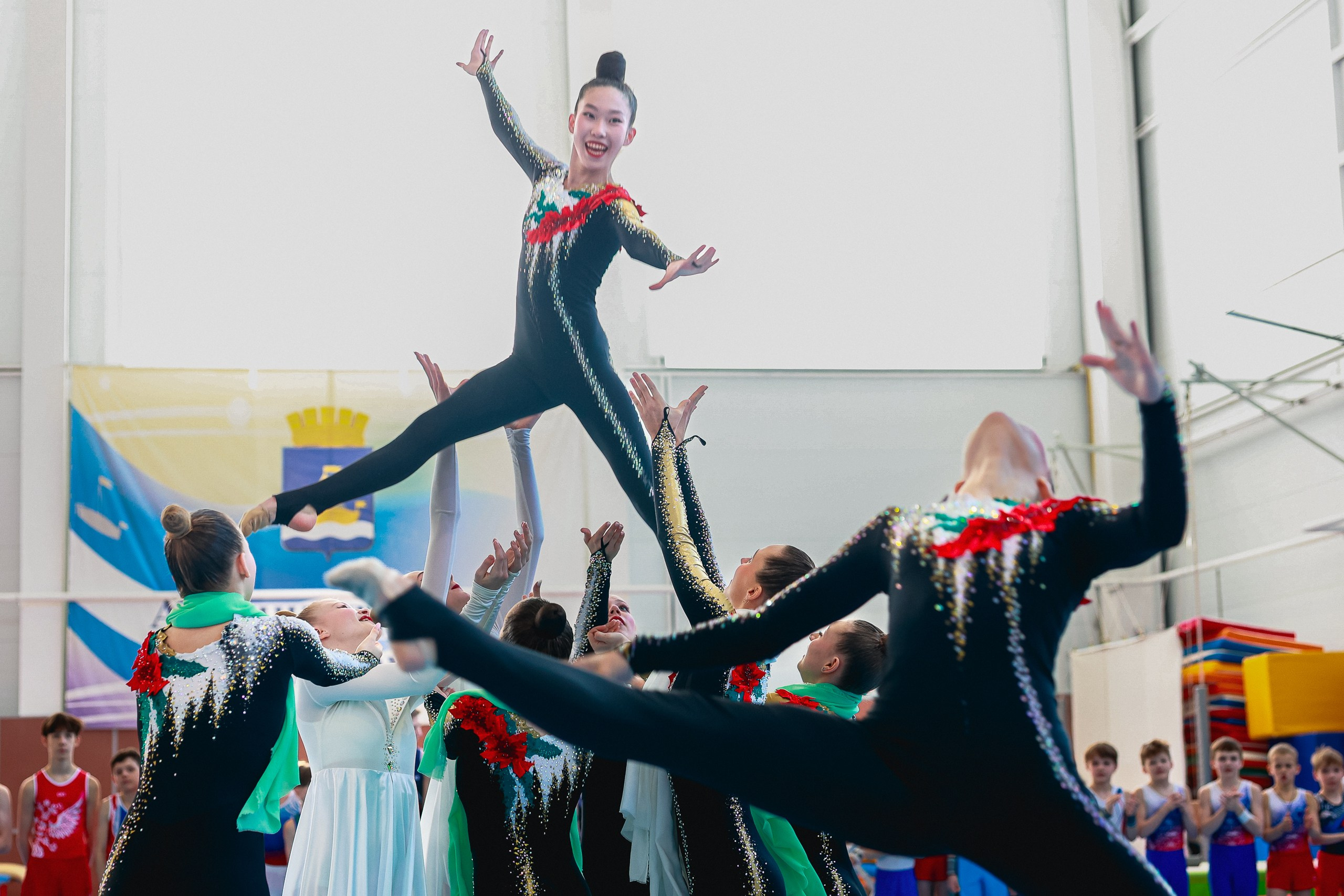 Первенство Тюмени по спортивной гимнастике. MIG — студия спортивной фотографии Михаила Голянского
