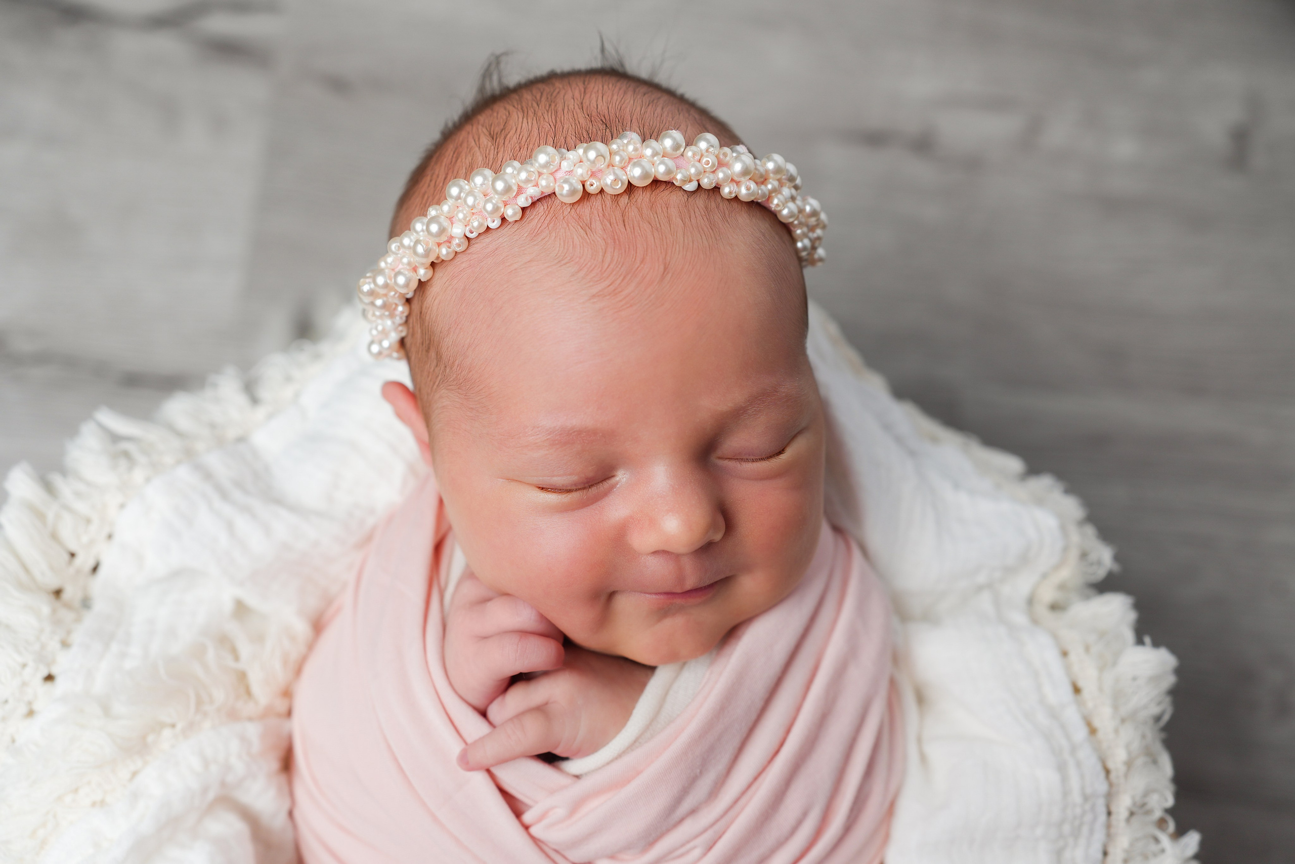 Newborn. Фотограф новорожденных и детский фотограф в Екатеринбурге Ксени