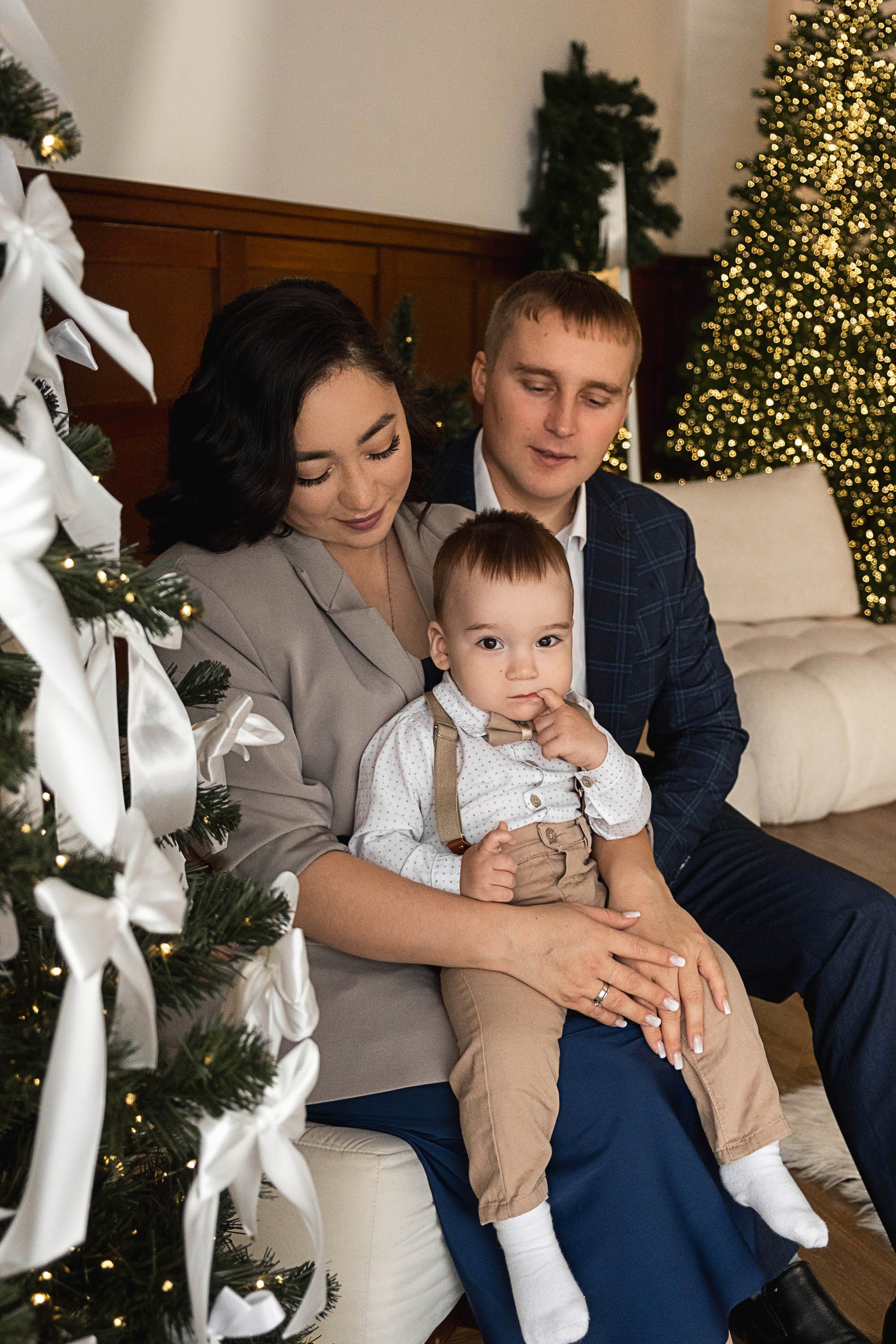 Джамиля, Юра и малыш Андрюша: Новогодняя. Свадебный и семейный фотограф в Тюмени Екатерина Дубровина