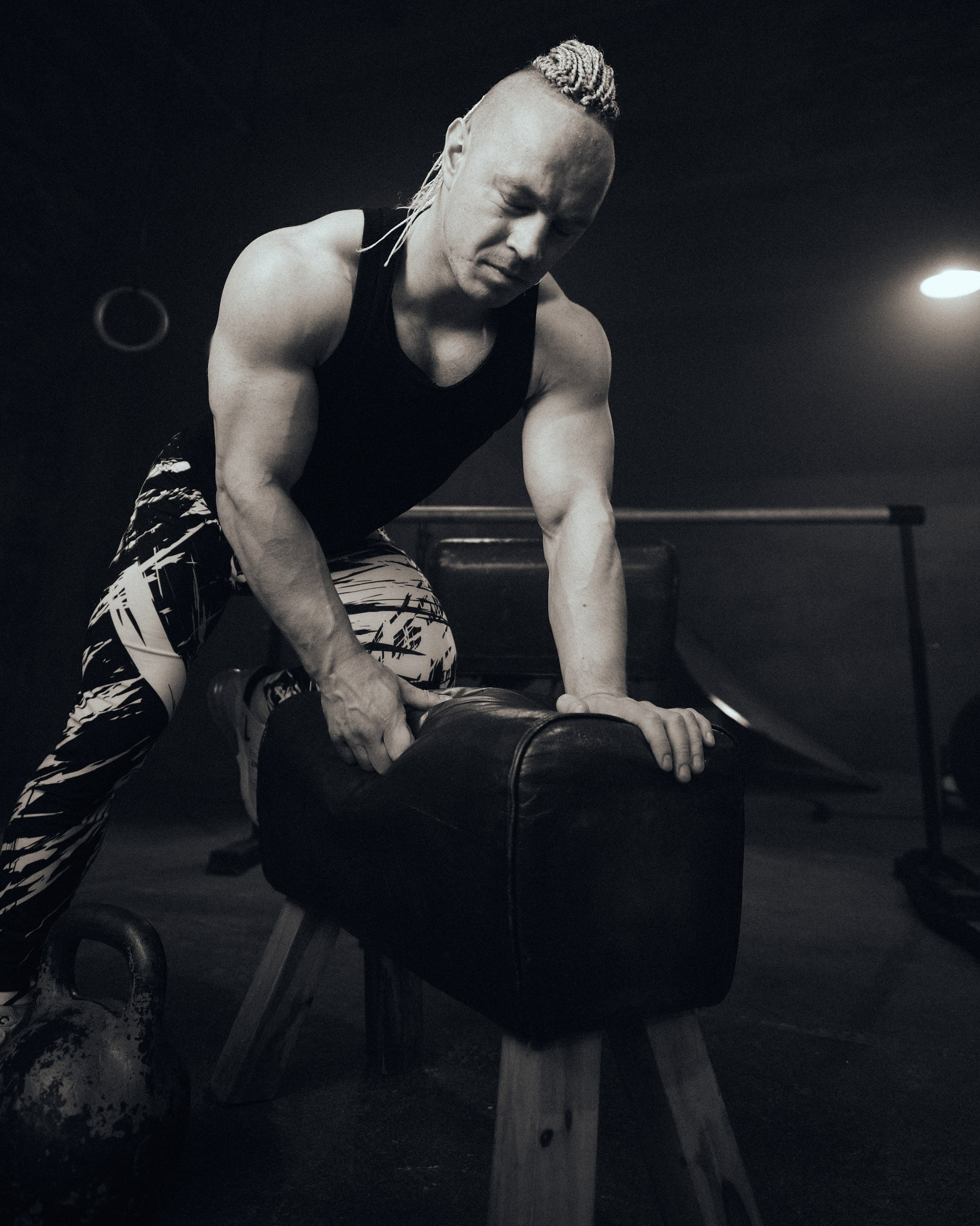 Фотосъемка для фитнес тренера ddx Fitness. Профессиональный фотограф в Москве — Максим Дьяконов