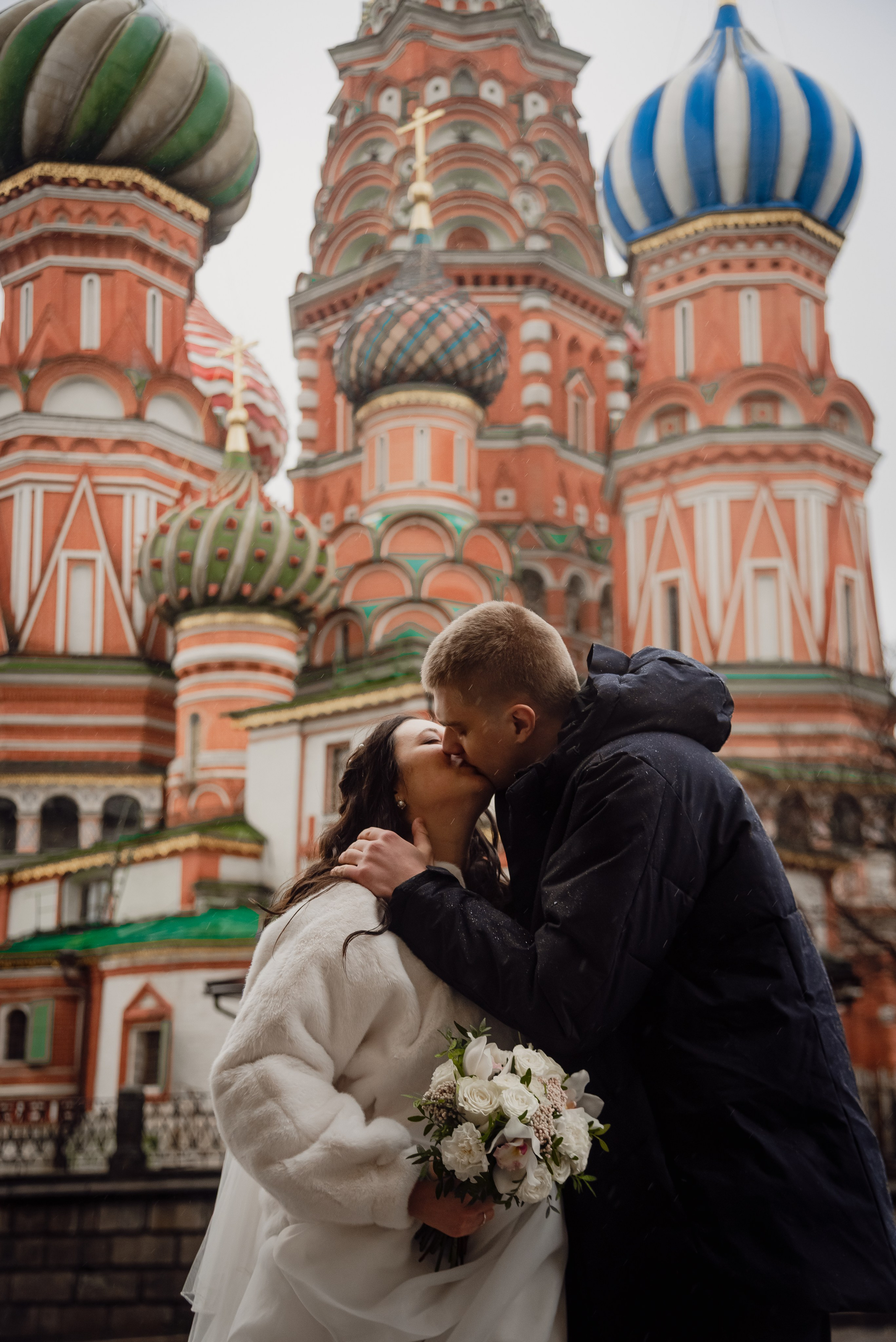 Роспись в Турандоте и прогулка. Свадебный фотограф в Москве Анна Сдобнова
