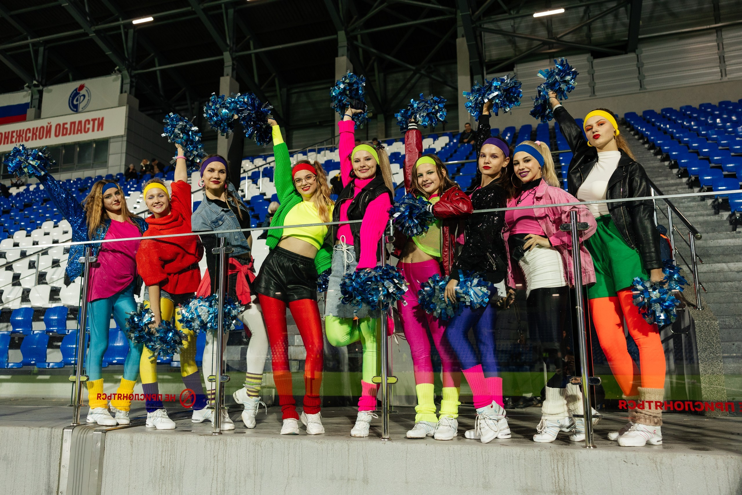 Ретро-матч «Факел» — сборная СССР и России. Свадебный и репортажный фотограф в Воронеже Сергей Максимов