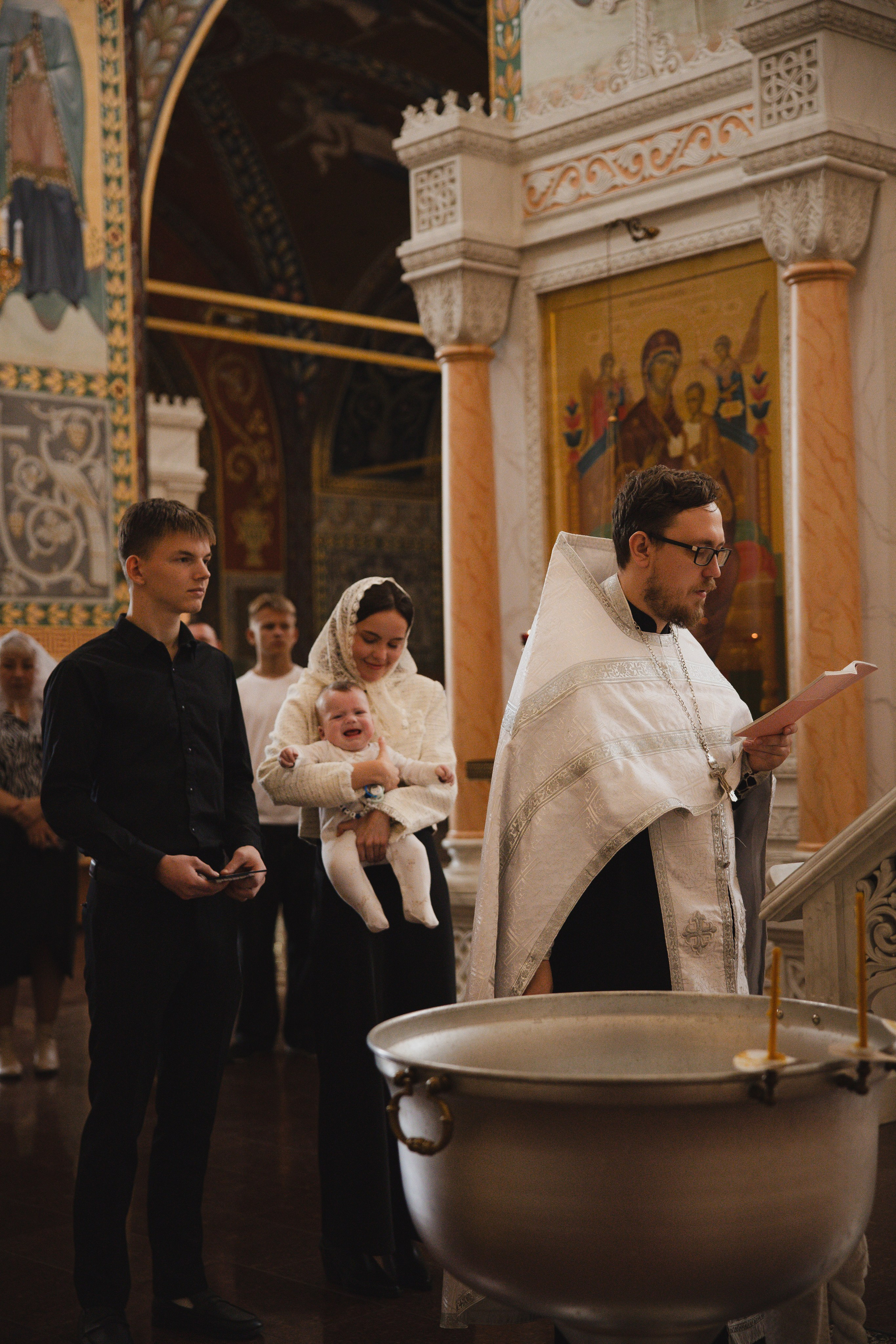 Крещение Кирюши. Фотограф Ломакина Анастасия
