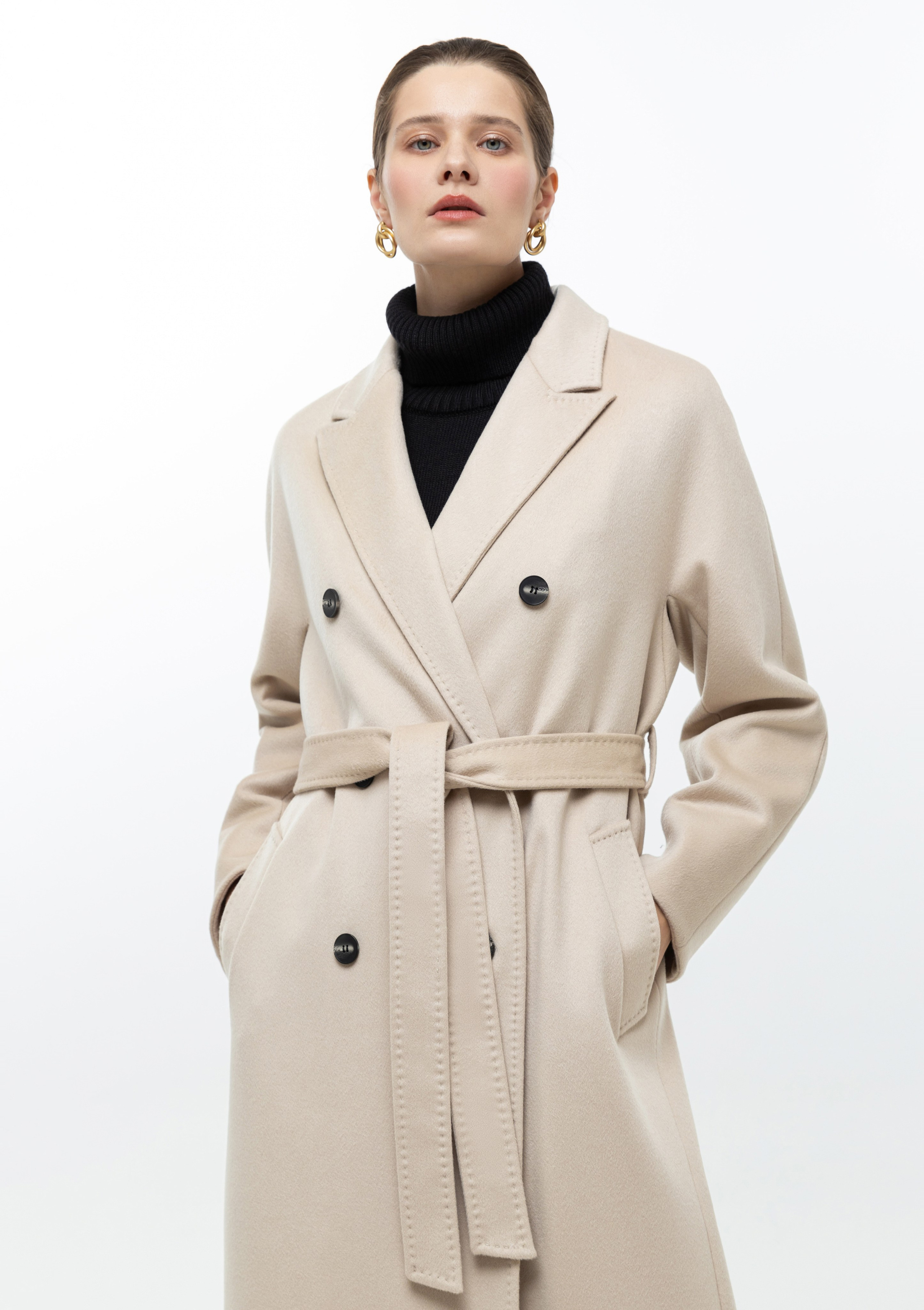 Каталог. Верхняя одежда + трикотаж бренда. 4ч,. Визажист для брендов, Фэшн продюсер Олеся Глушкова