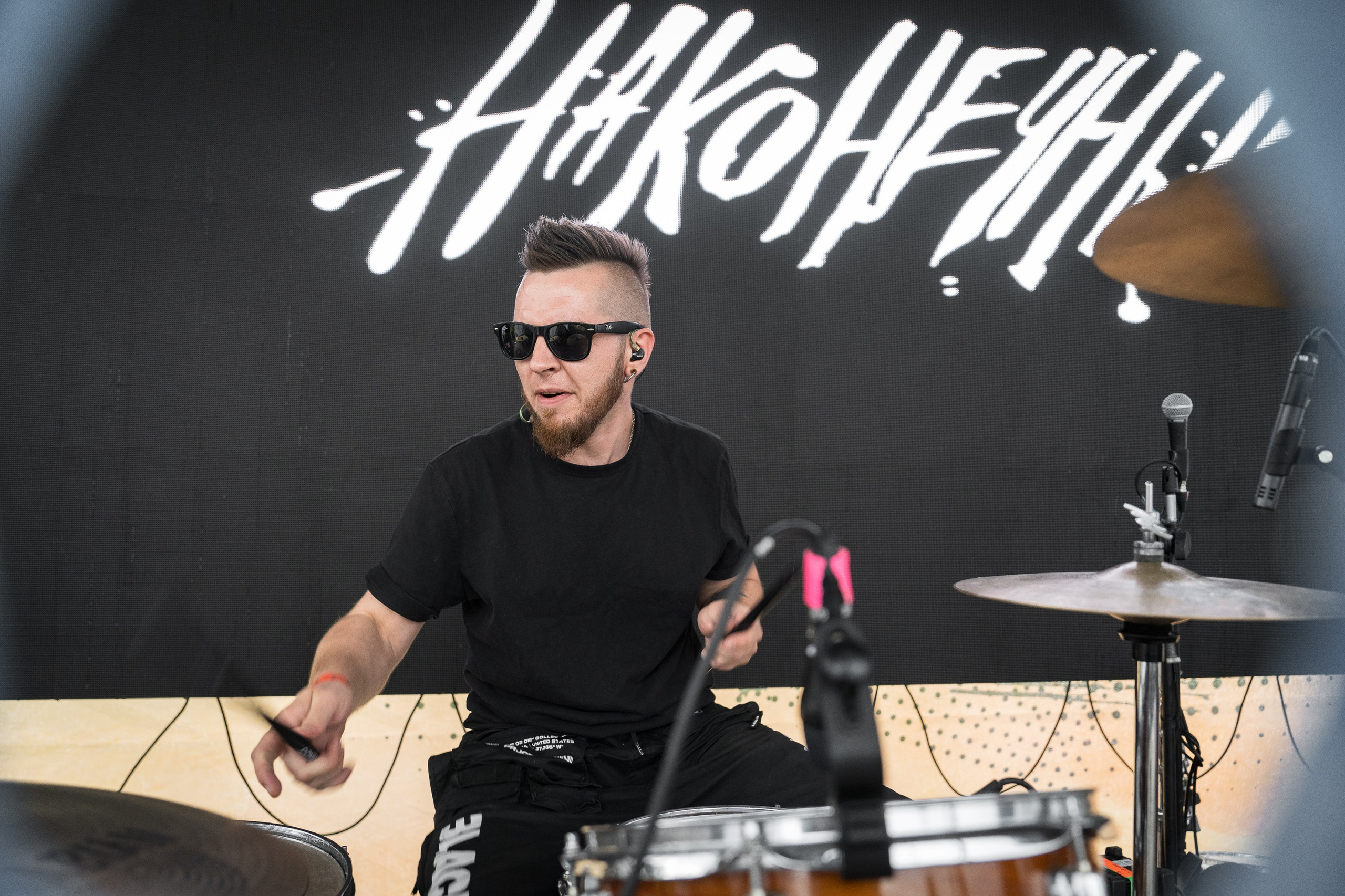 Фотоотчет с главного панк-рок фестиваля страны Anti-Party 2025. Фотограф Николай Прокофьев модельные тесты в Москве