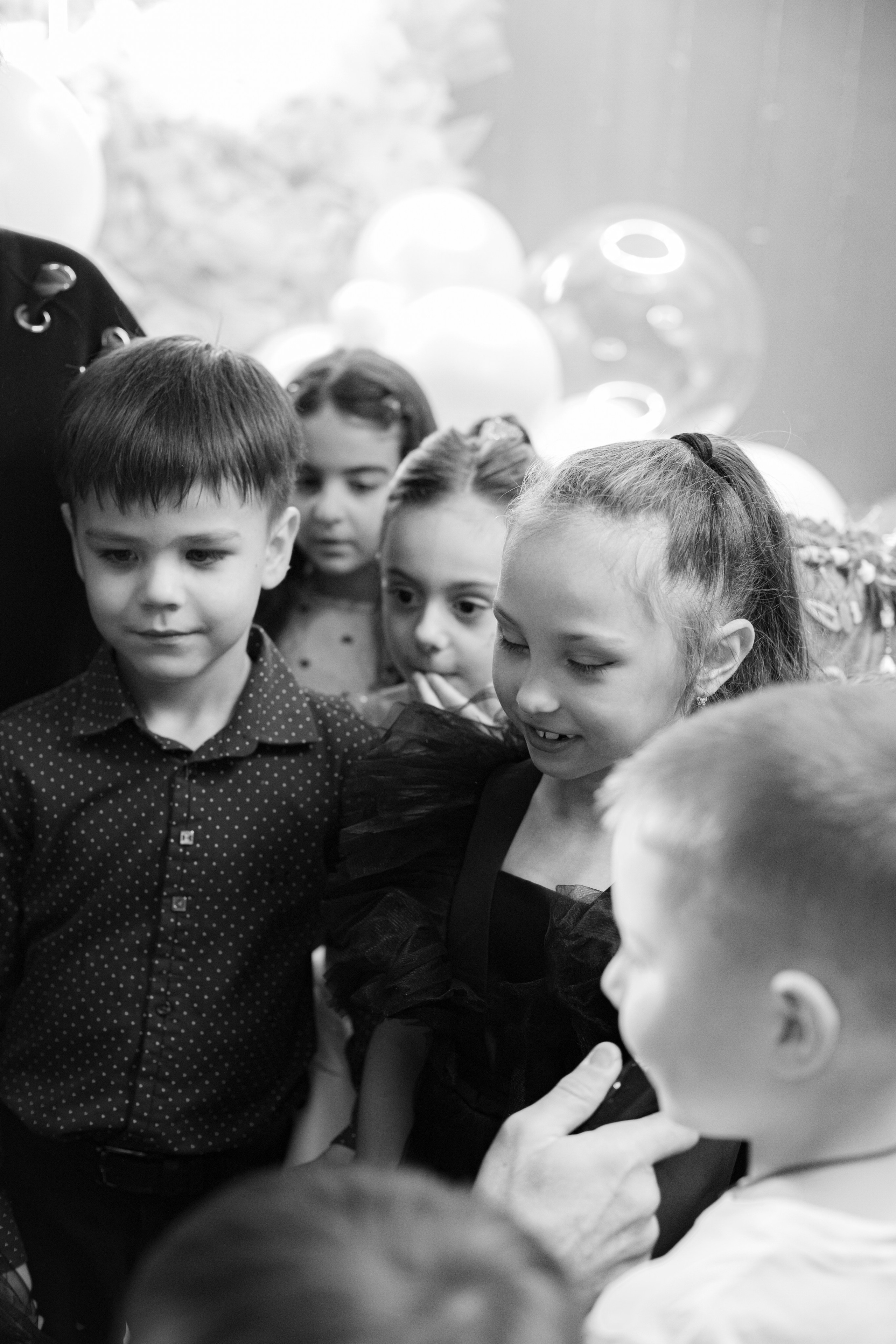 ASIA'S BIRTHDAY PARTY. Photokarish