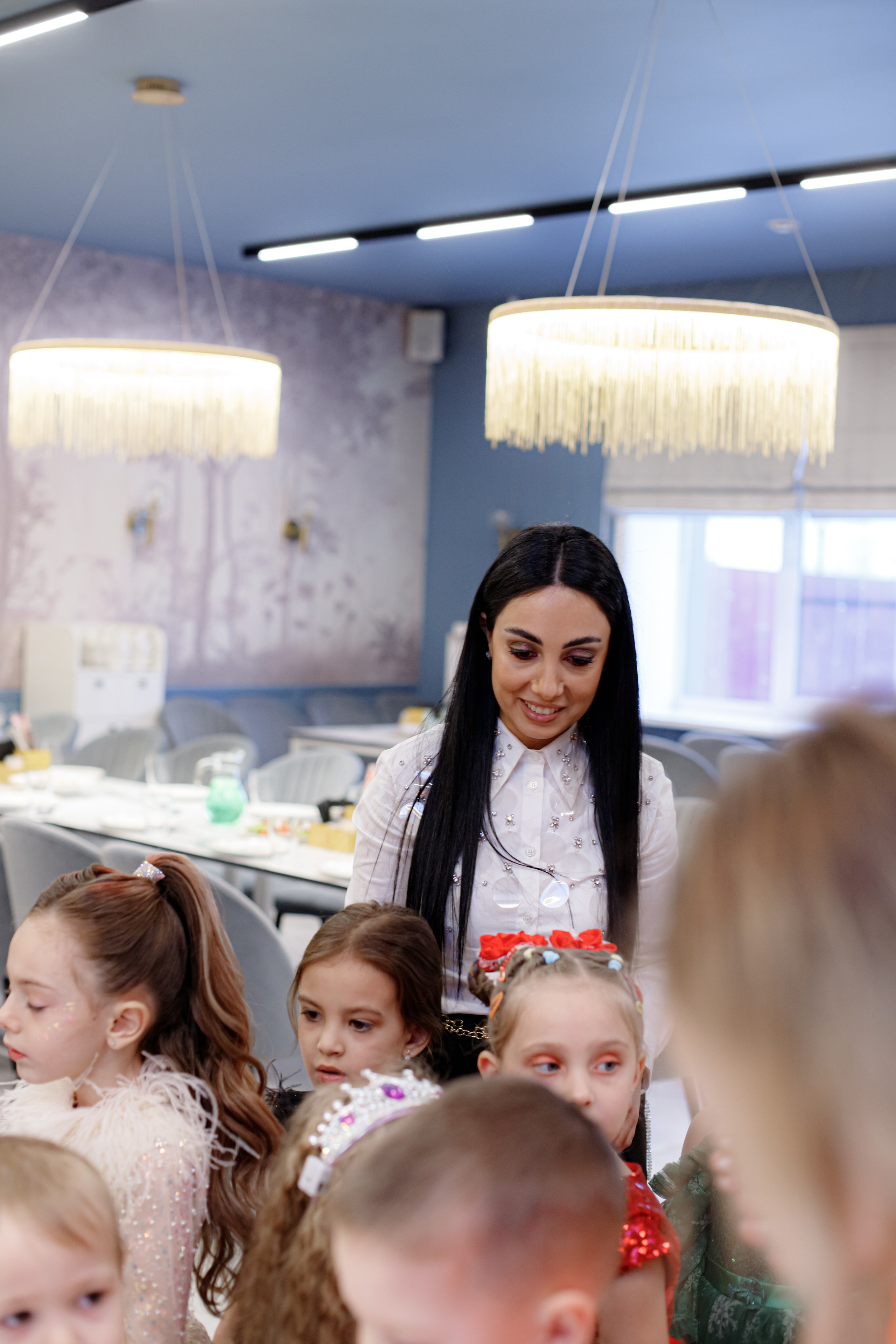 ASIA'S BIRTHDAY PARTY. Photokarish