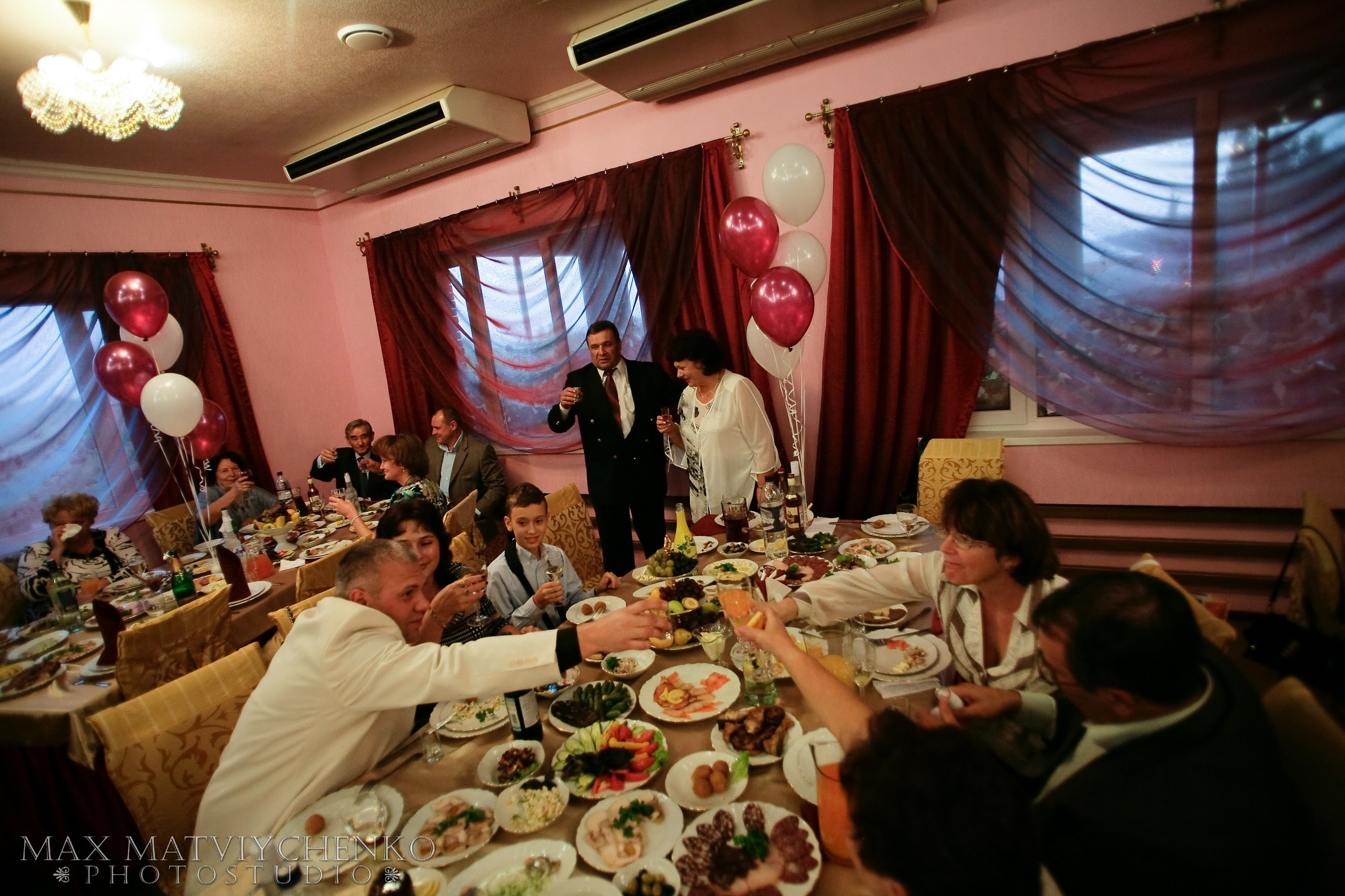 Банкет/Banquet. Максим Матвийченко и Виктория Басова профессионалы своего дела