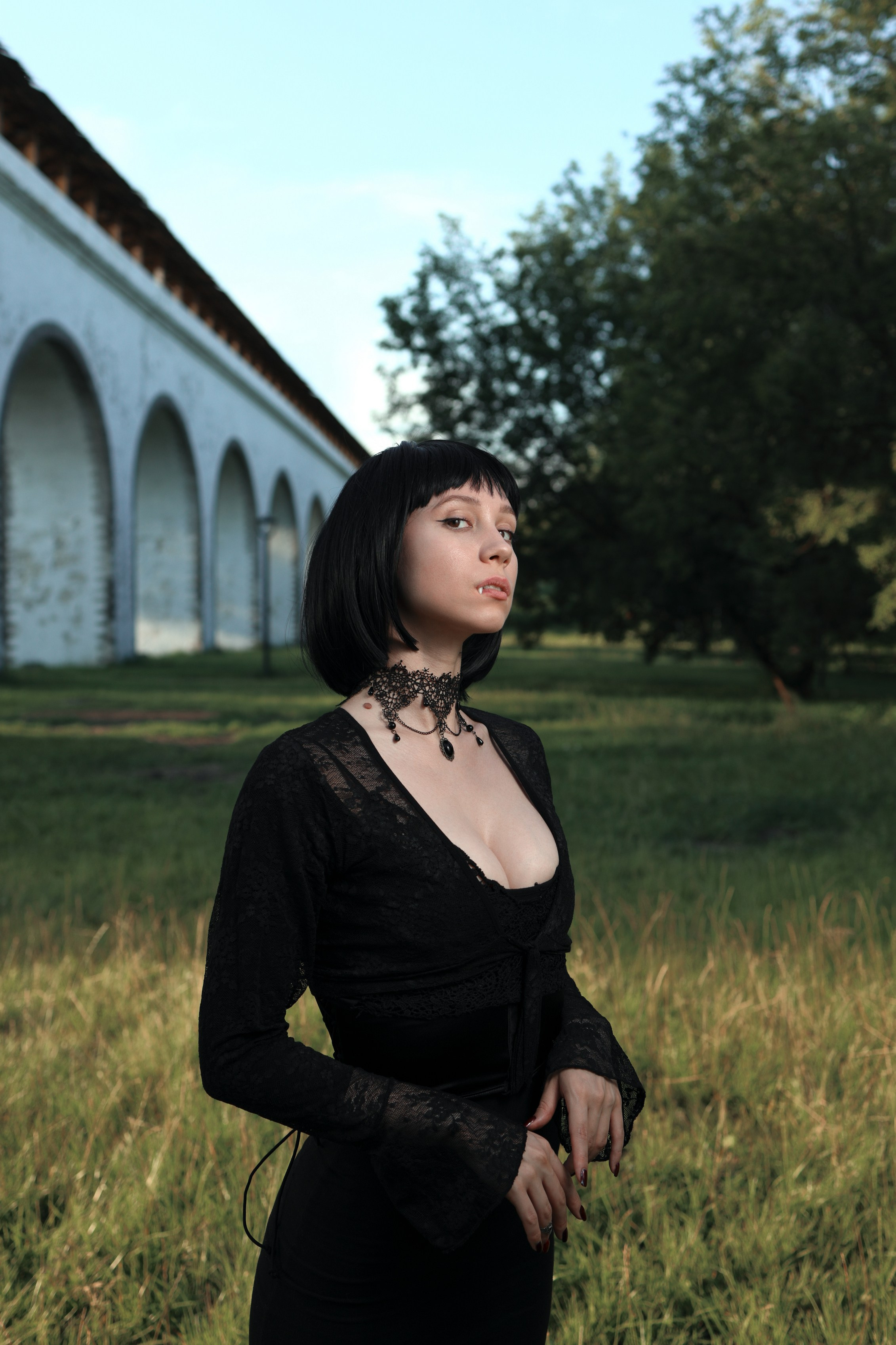 Becareful she has fangs/Aqueduct. Арт-фотограф. Coffelisk