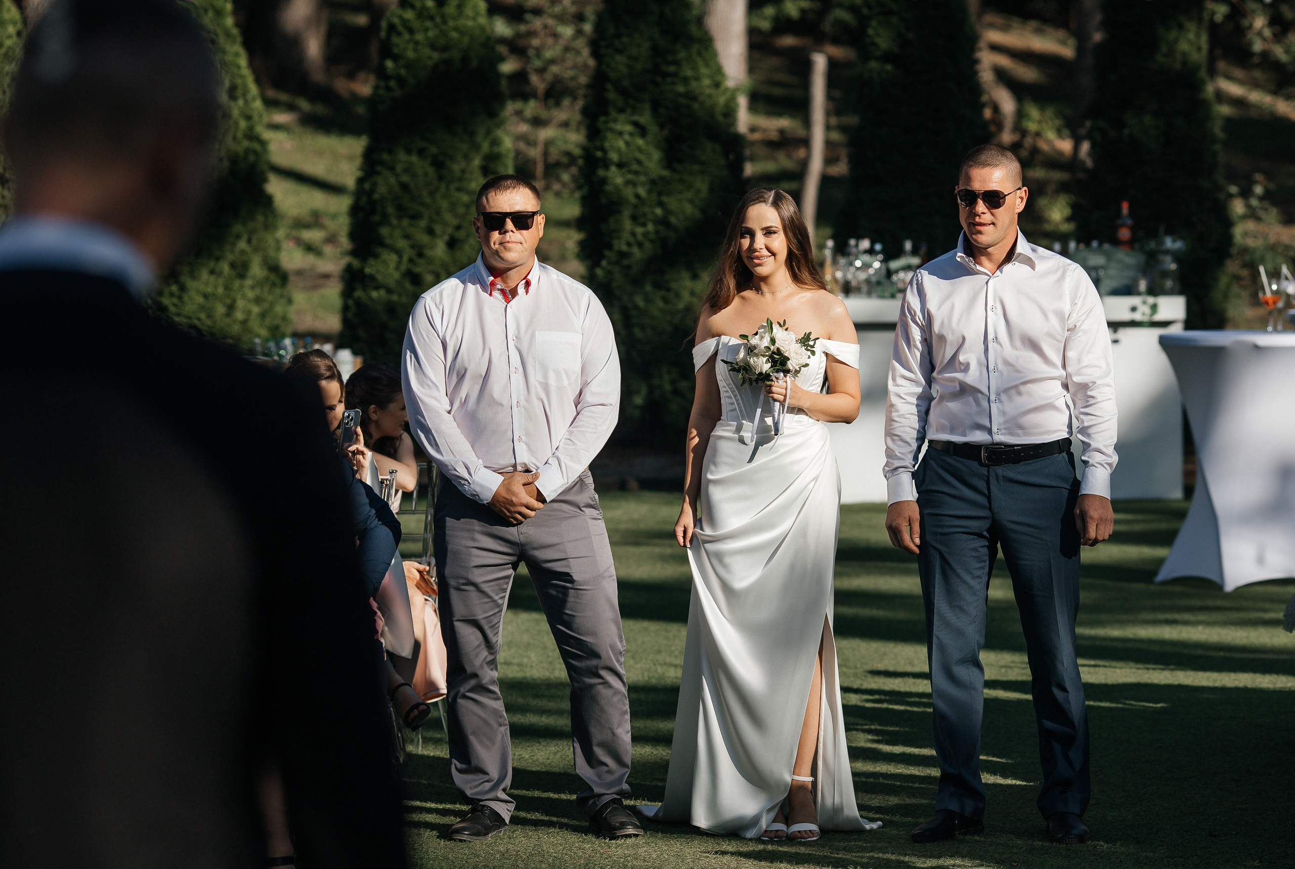 Свадьба на открытом воздухе. Свадебный и семейный фотограф в Москве Олеся Подколзина