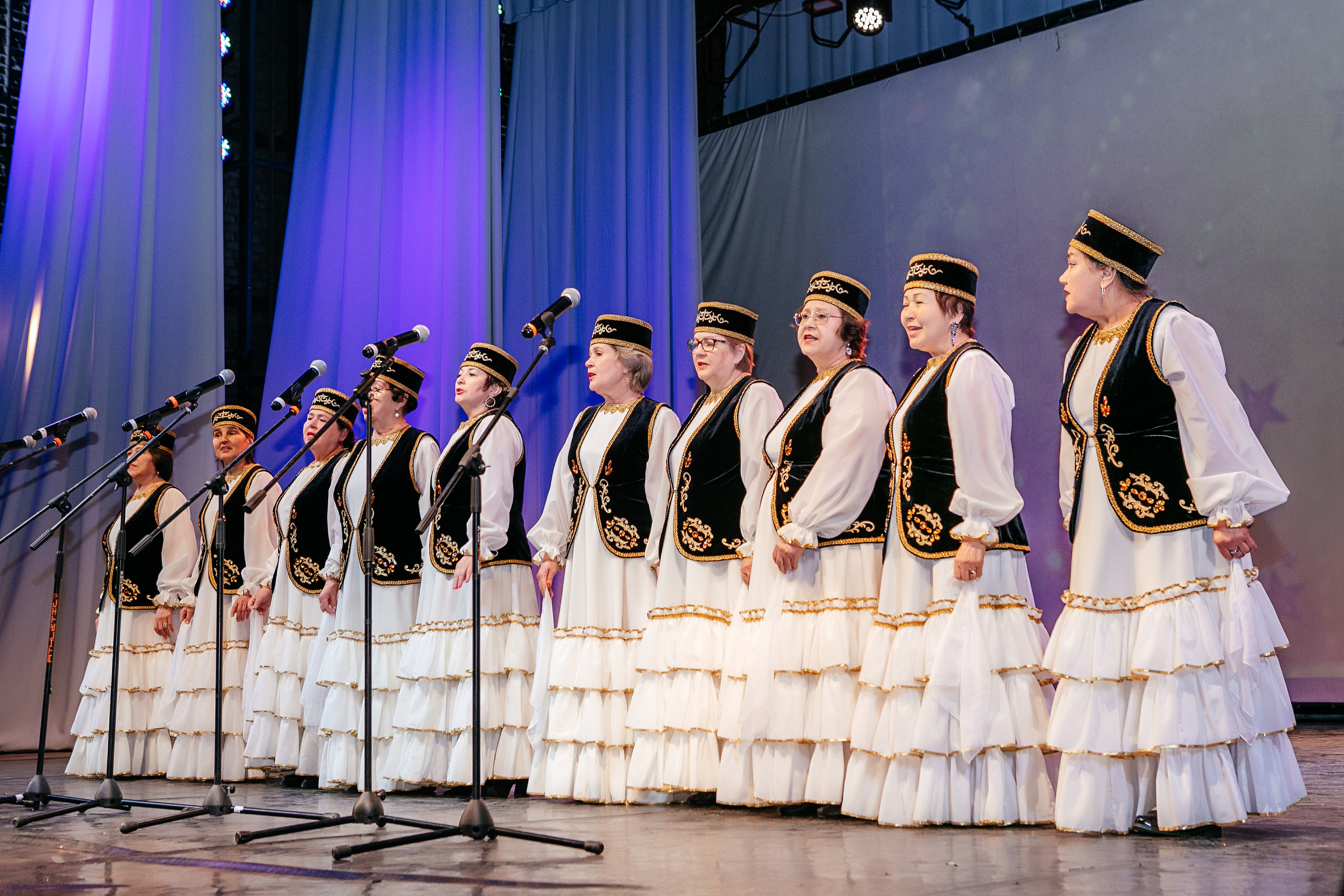 Межрегиональный фестиваль «Сибирские звезды». Контент фотограф, съемка для маркетплейсов, фуд съемка и репортажи в Новосибирске Ралия Галеева