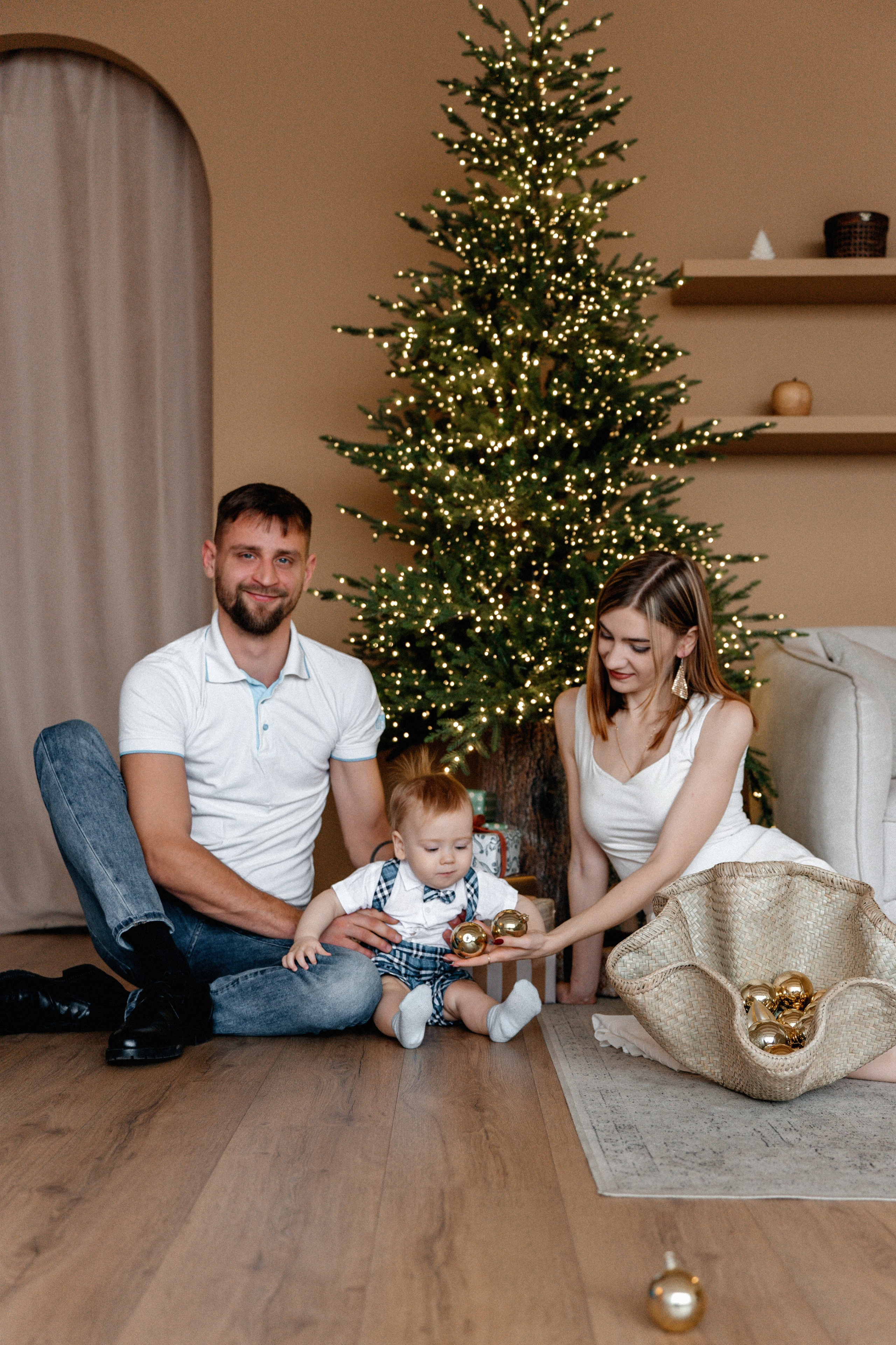 Наш сладкий малютка отметил годик. Ваш семейный фотограф в Минске — Вика Трегубова