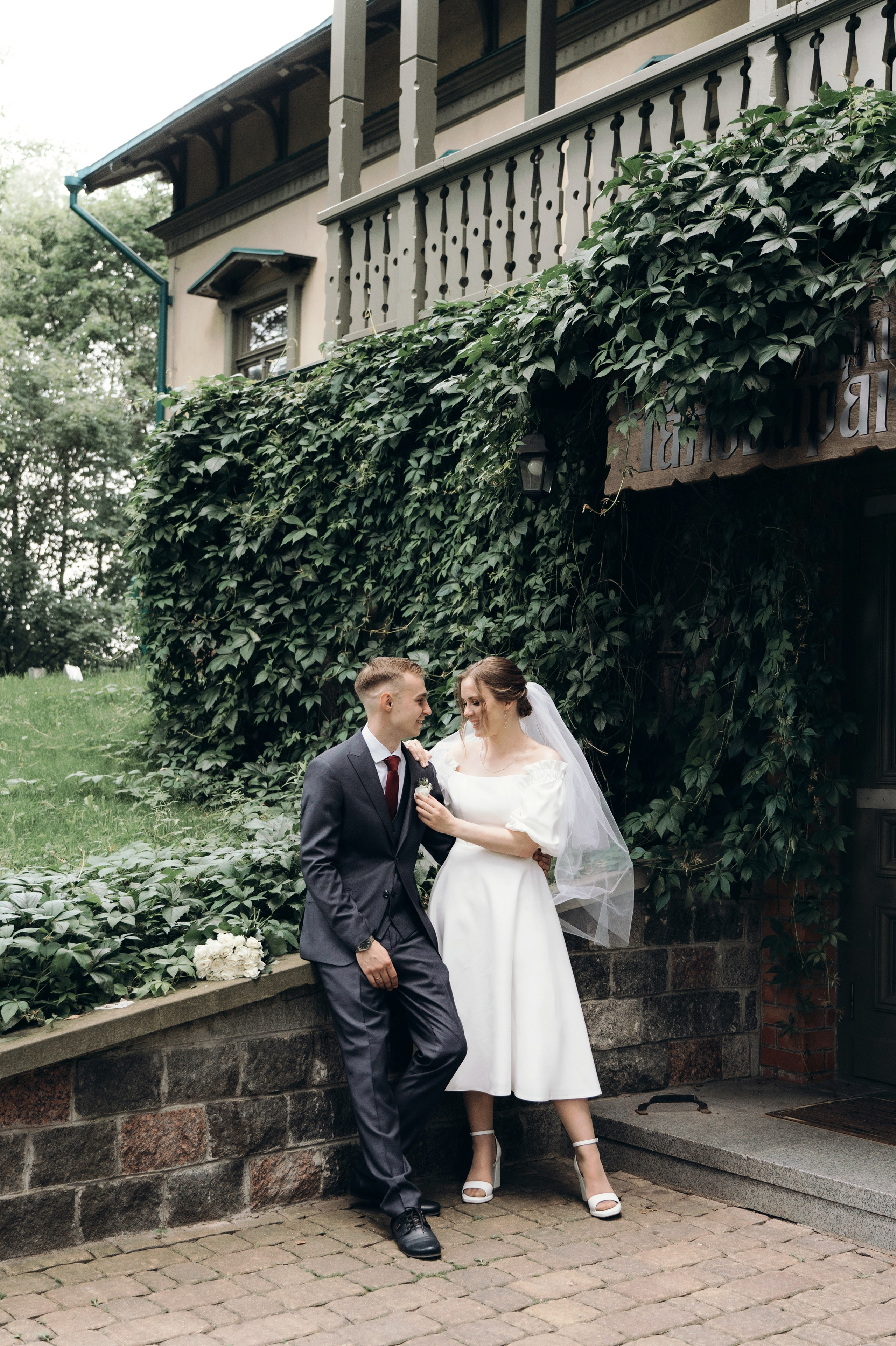 Свадебная прогулка в Лошицком парке. Ваш семейный фотограф в Минске — Вика Трегубова