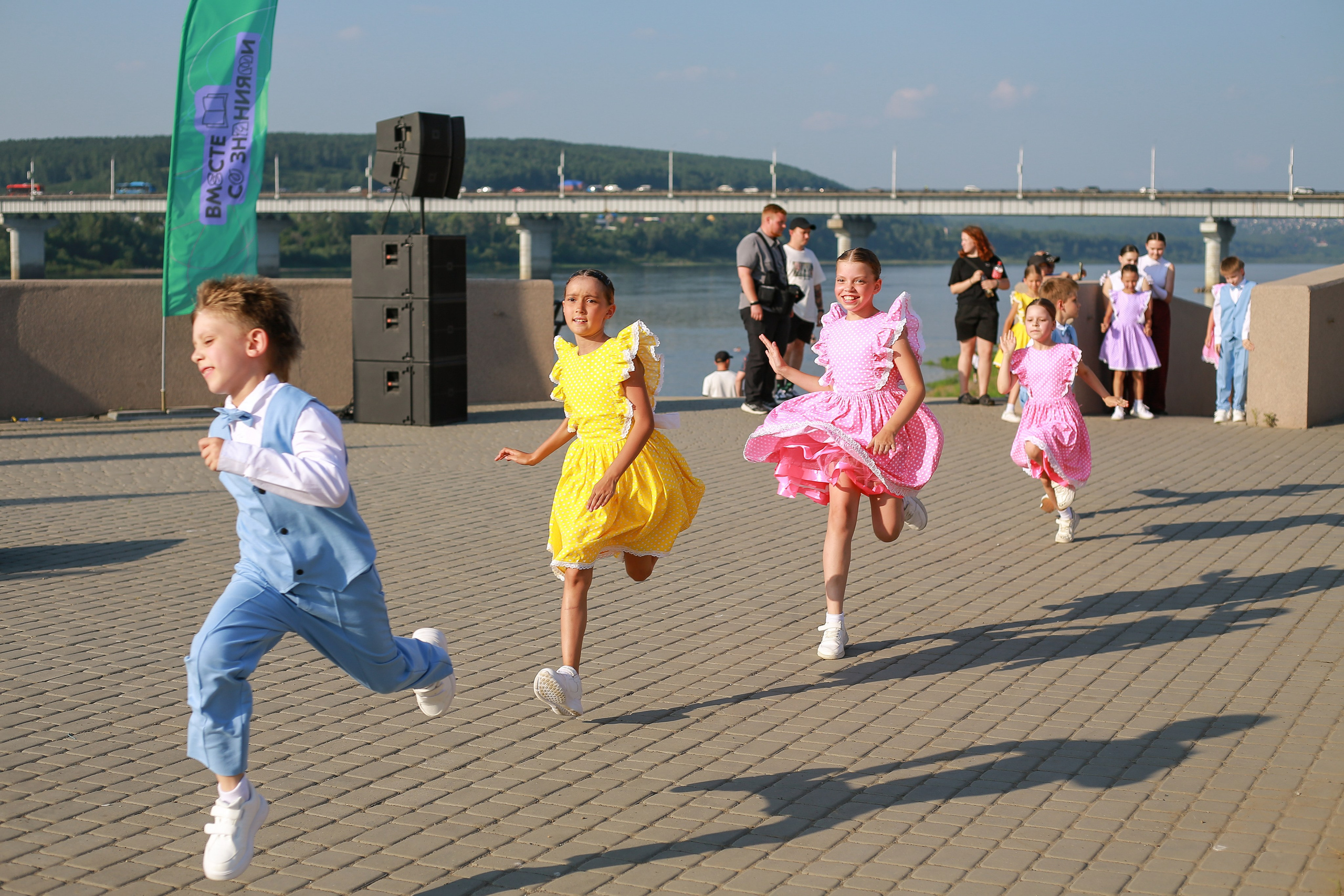 День молодежи. Портретный и репортажный фотограф в Кемерово Алексеева Анастасия