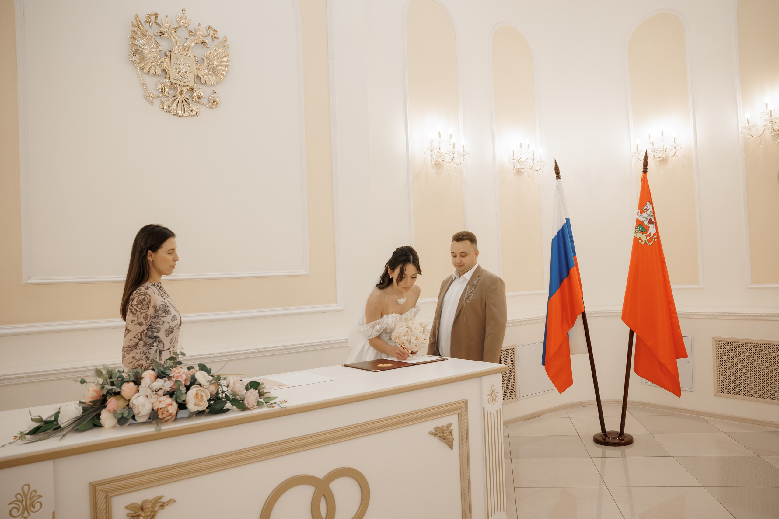 Дворянское гнездо, ЗАГС г. Королев, банкет в Аркобалено (Villa Arkobaleno). Свадебный и репортажный фотограф (Москва, Королев и другие)