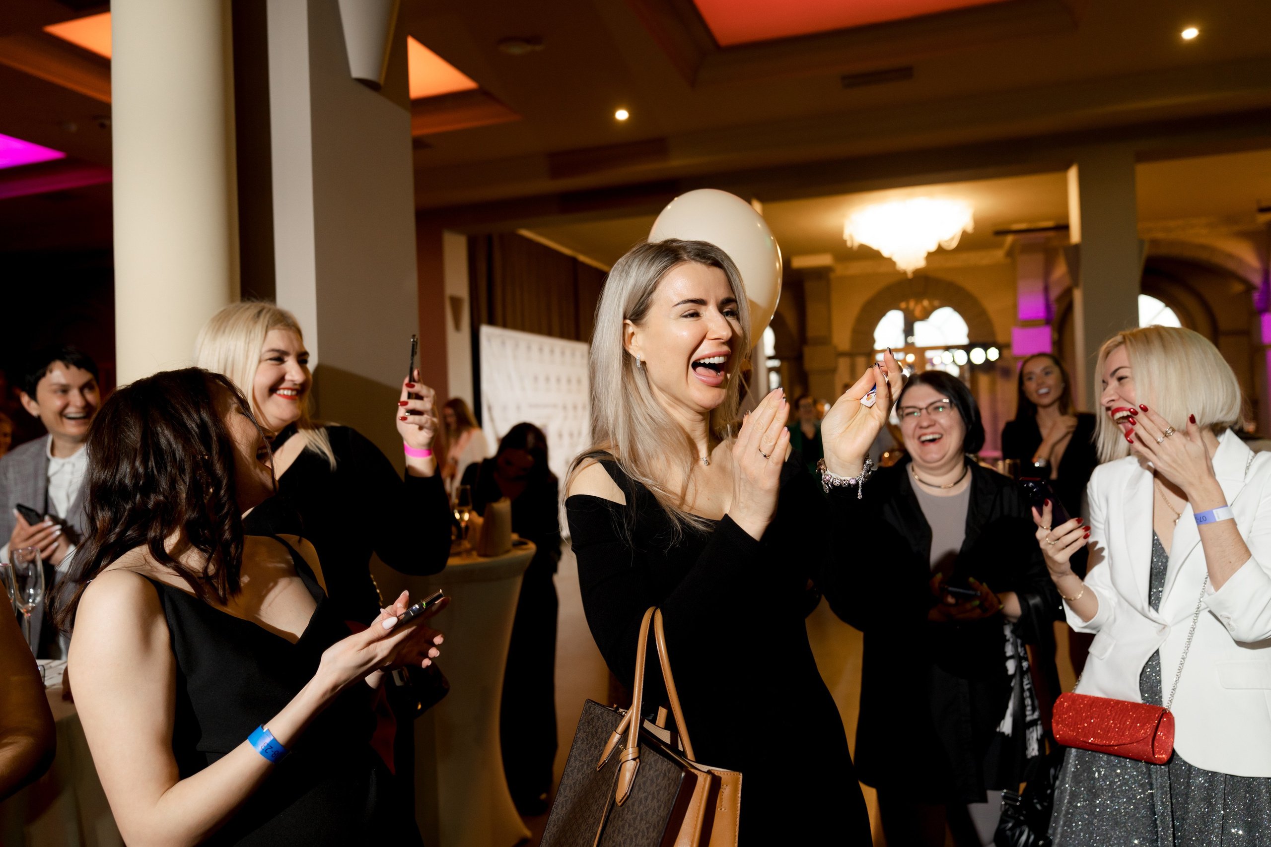 Макс Бартон — открытие МИПИП. Свадебный фотограф Санкт-Петербург СПб