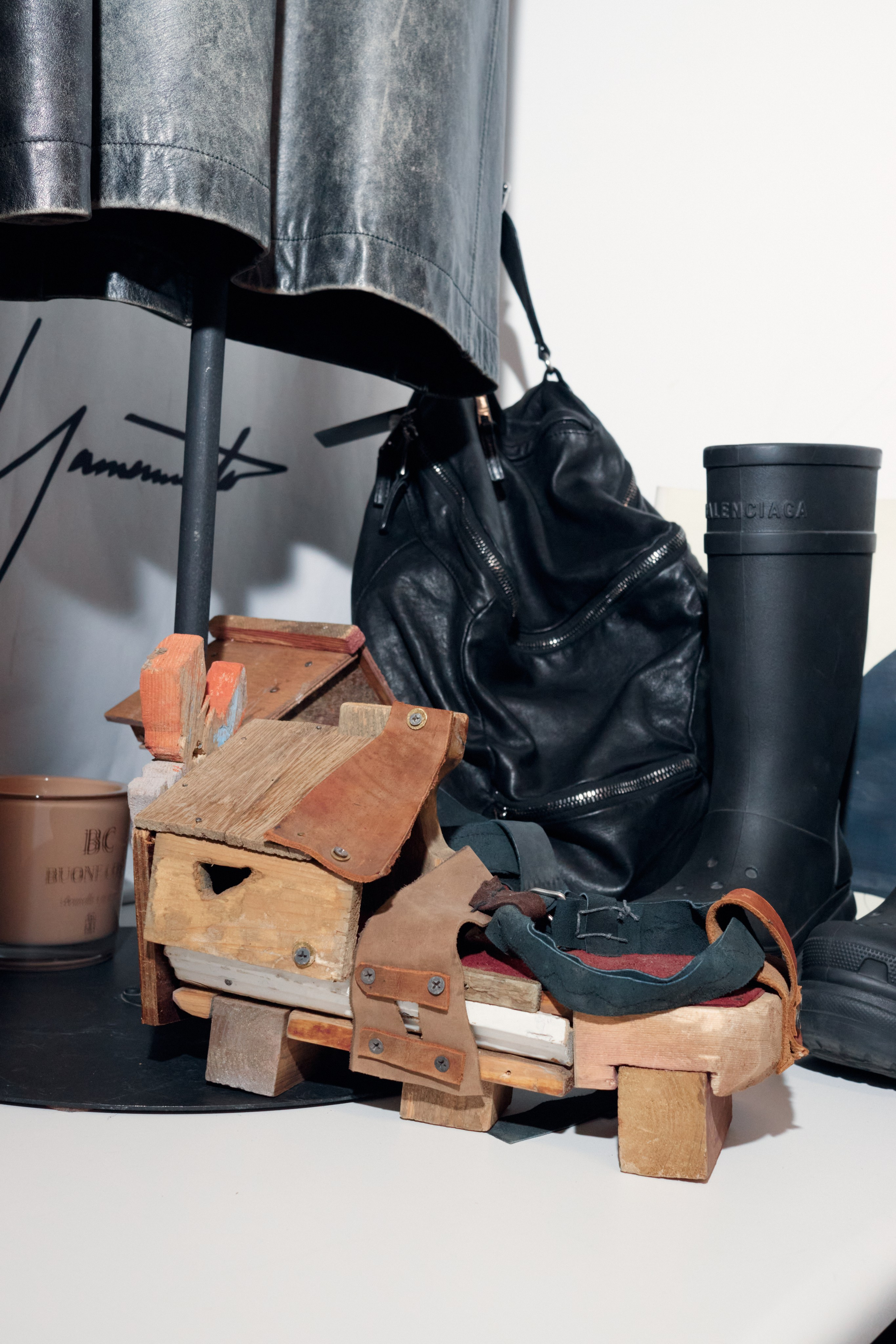 ПИФ-ПАФ Супершоп | вернисаж выставки SOBO GALLERY х ПИФ-ПАФ. Фотограф Михаил Николаев