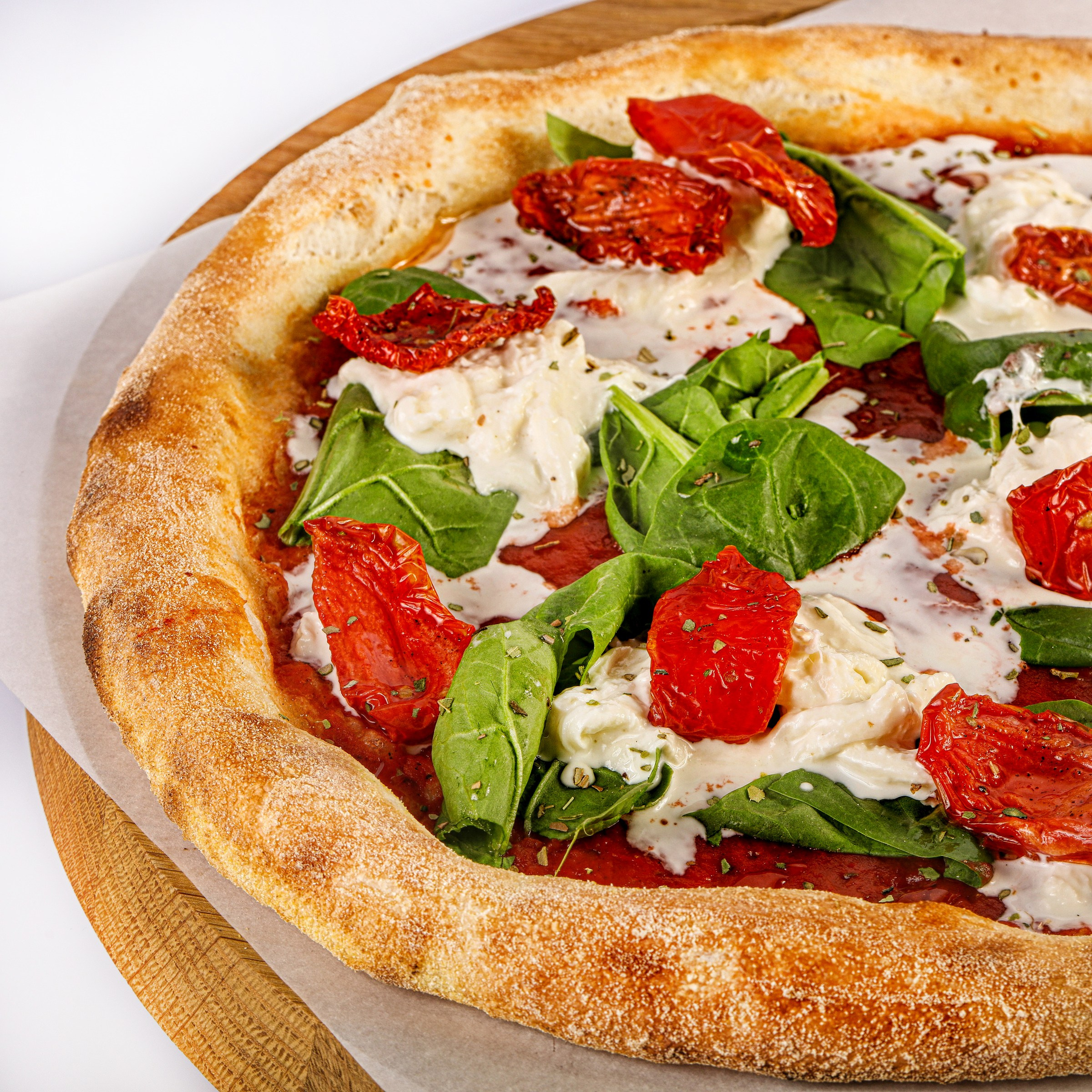 Фотосъемка пиццы. Заказ по тел.: +7 (906) 006-90-22. Фуд-фотограф Андрей Старостин — съемка еды в Москве. 9000 руб. в час