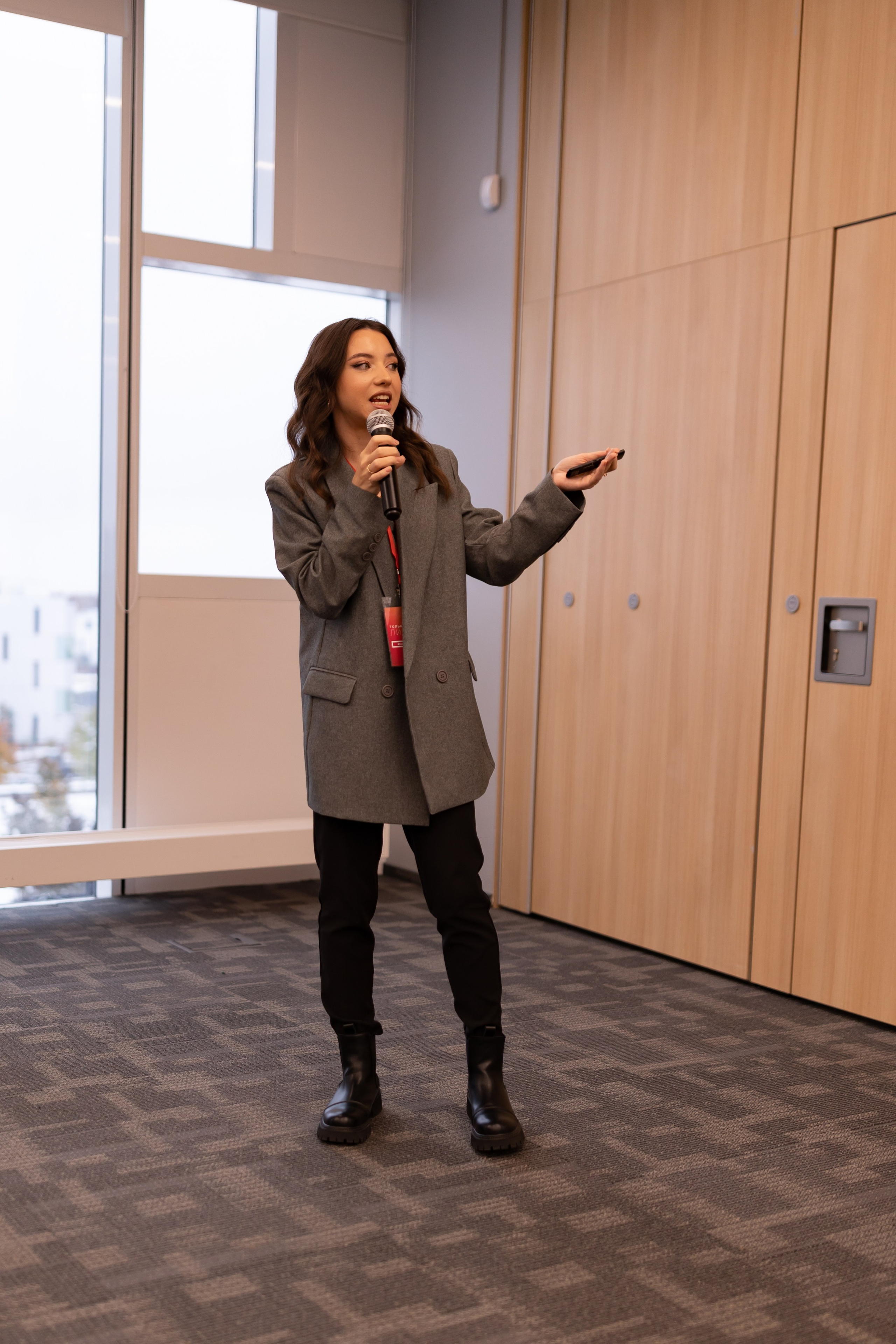 Только суть ЛИДЕР (Сколково). Сказочный фотограф для Вас и Вашей семьи