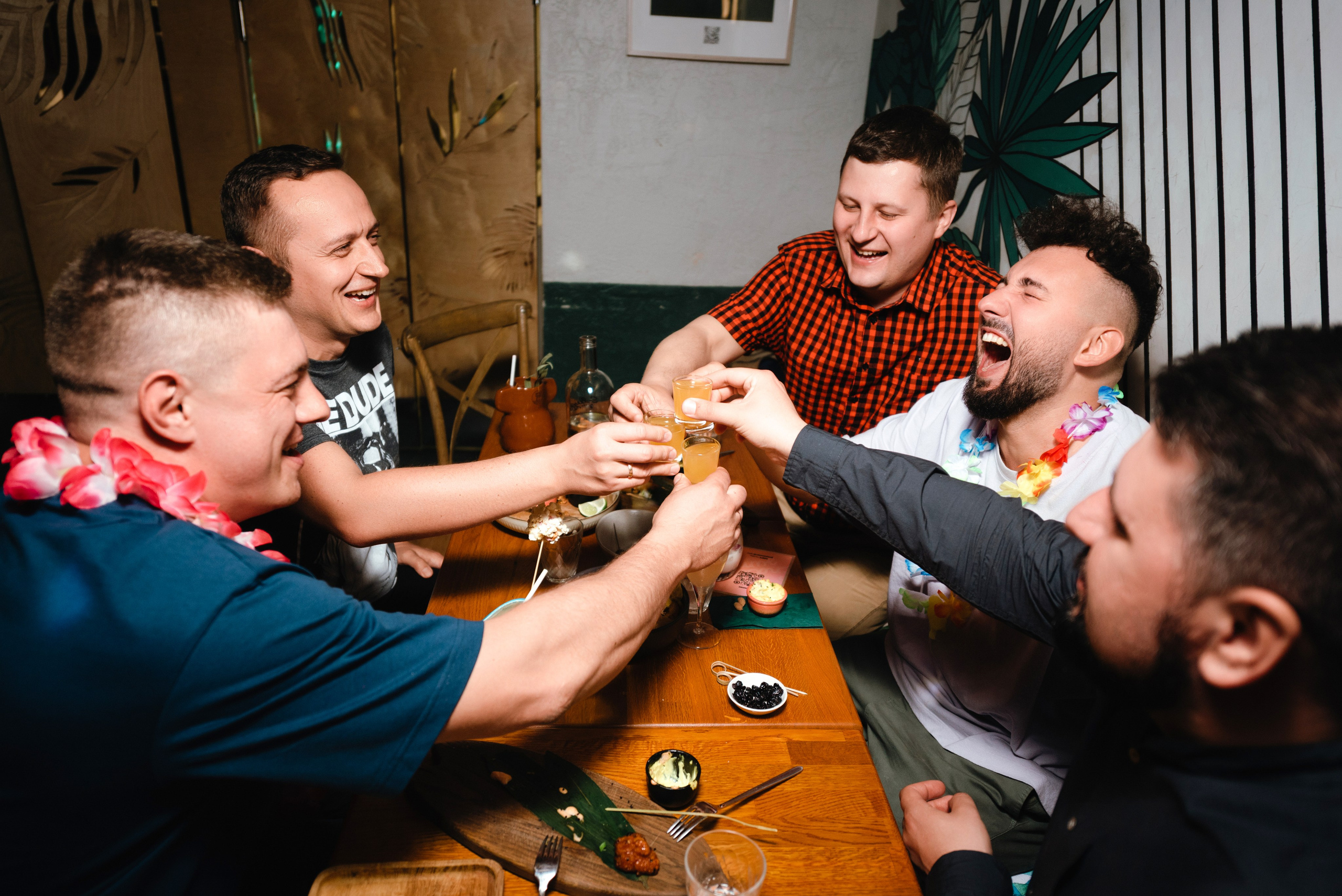 День рождения в баре ПИРС 28. Фотограф Элина Брусенцева