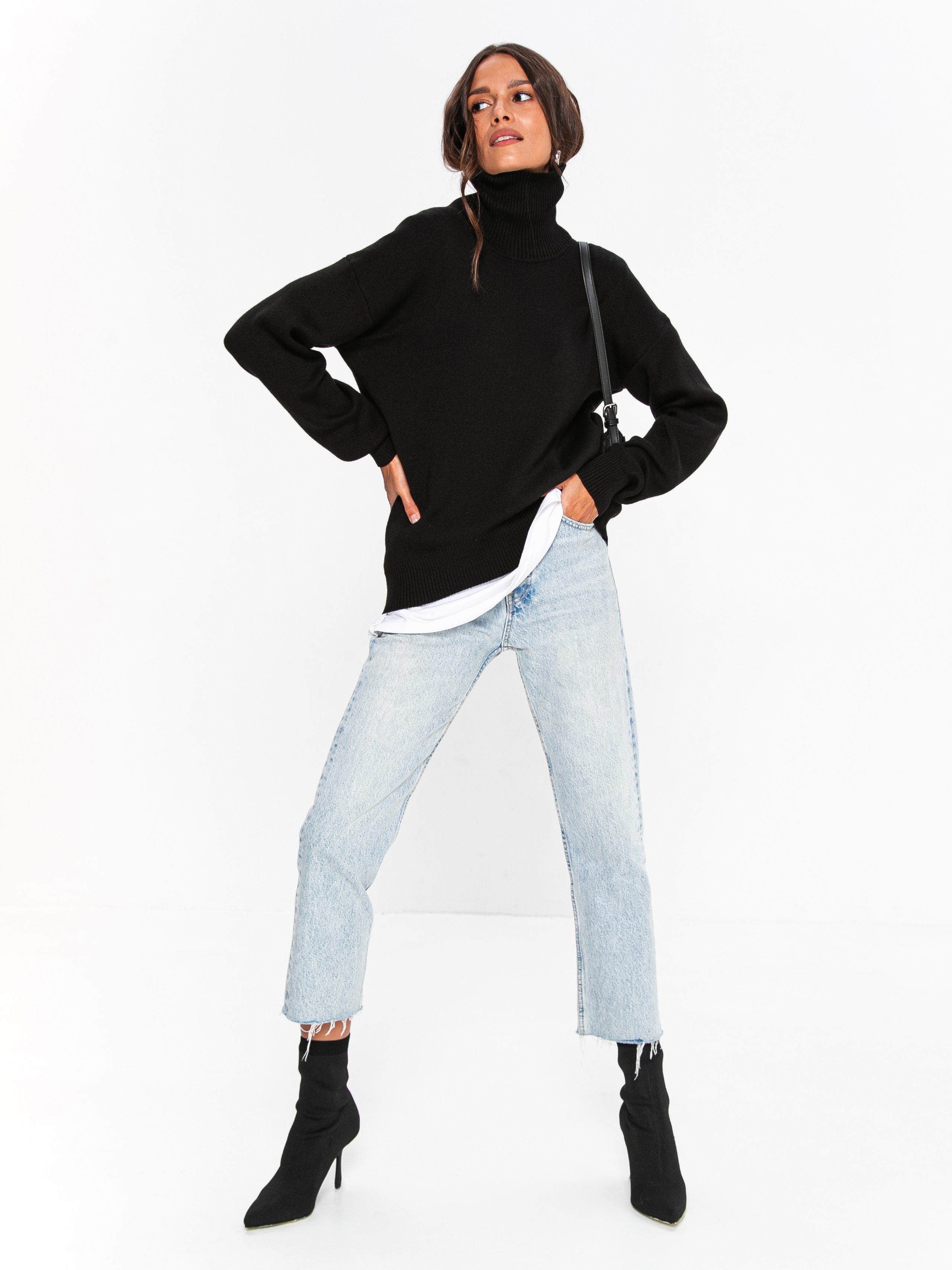 Съемка женской одежды для Wildberries. Фотограф в Ростове-на-Дону Екатерина Романова