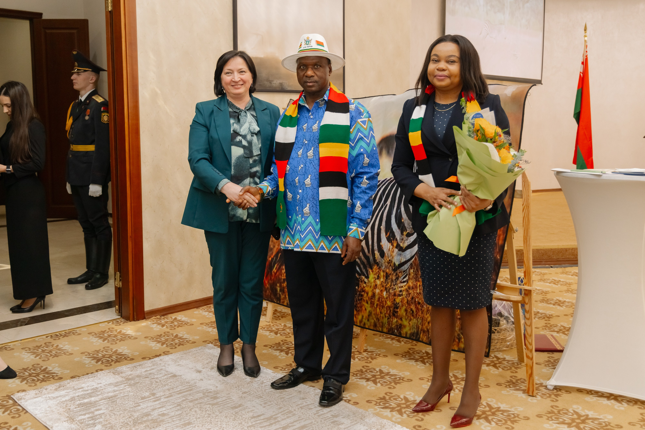 Фотосъемка делегации Посольства Зимбабве в Минске. Свадебный фотограф в Минске/Беларуси Сергей Спиридонов