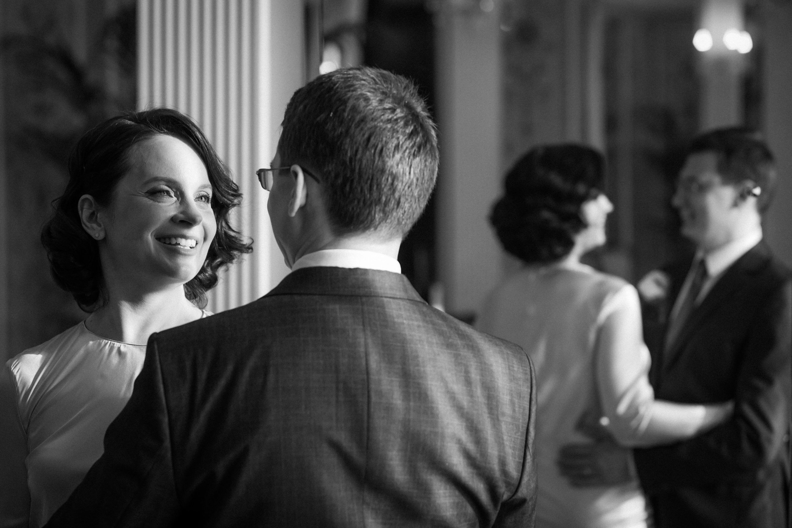 Съемка регистрации в Грибоедовском ЗАГСе. Фотографы в Москве Светлана Устинова и Сергей Грачев