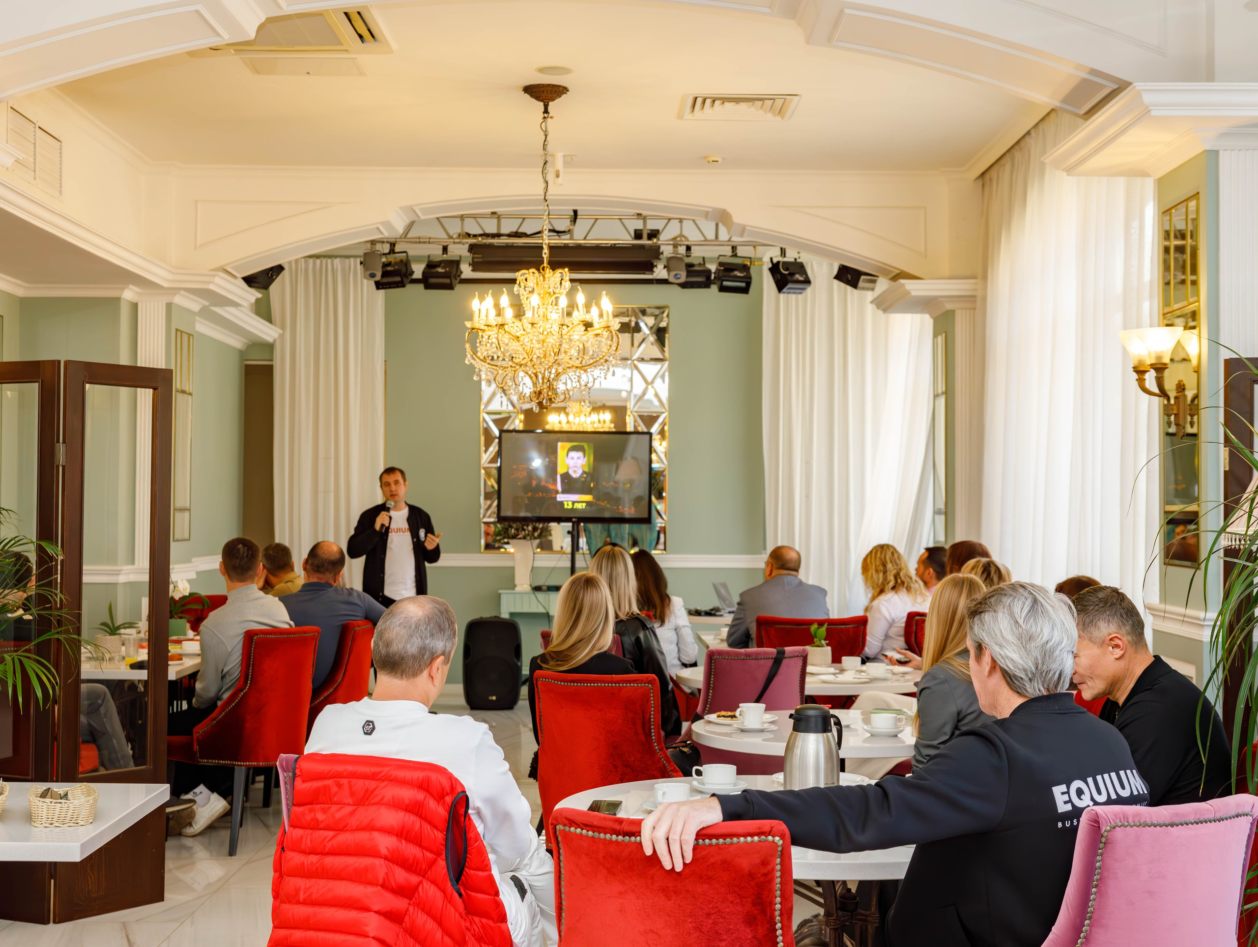 Бизнес завтрак клуб «Эквиум». Фотограф Булдакова Екатерина