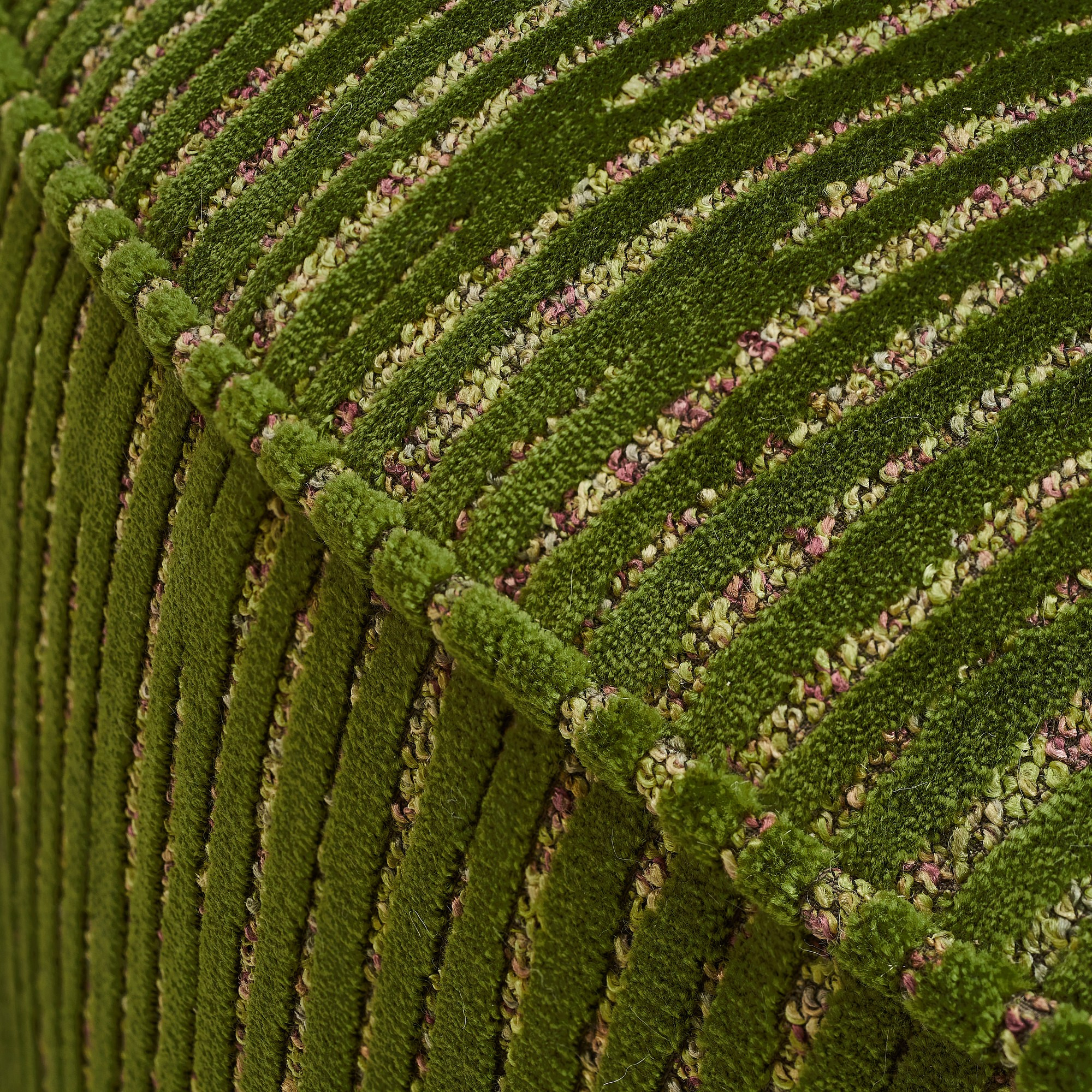 Мягкая мебель крупным планом