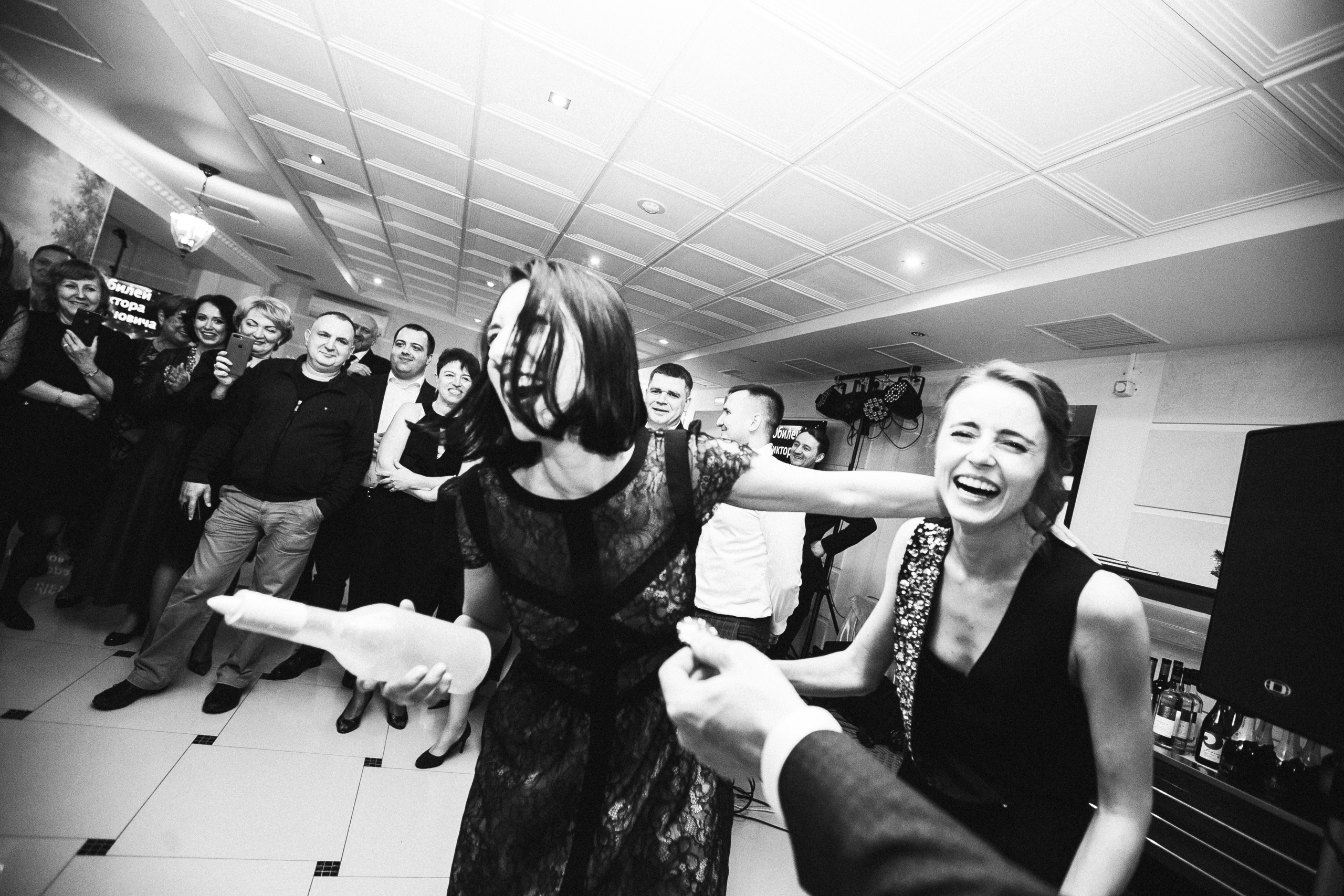 Юбилей 60 лет мужчине в Москве. Ведущий юбилея Сергей Рябинин. Ведущий на свадьбу, корпоратив и юбилей в Москве Сергей Рябинин