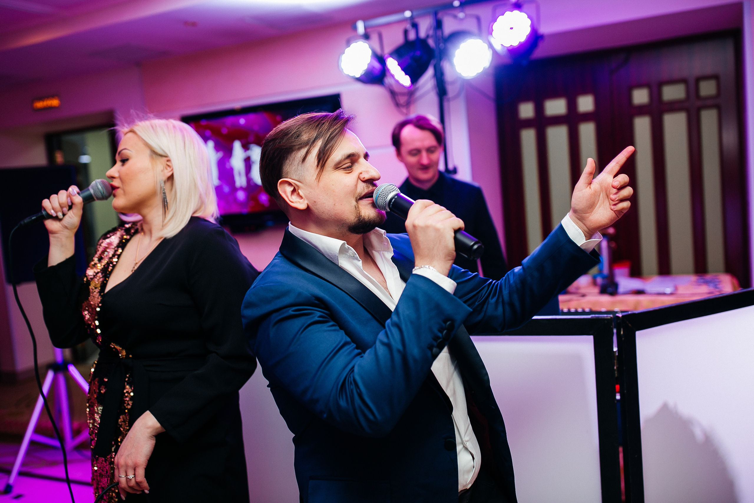 Юбилей 60 лет мужчине в Москве. Ведущий юбилея Сергей Рябинин. Ведущий на свадьбу, корпоратив и юбилей в Москве Сергей Рябинин