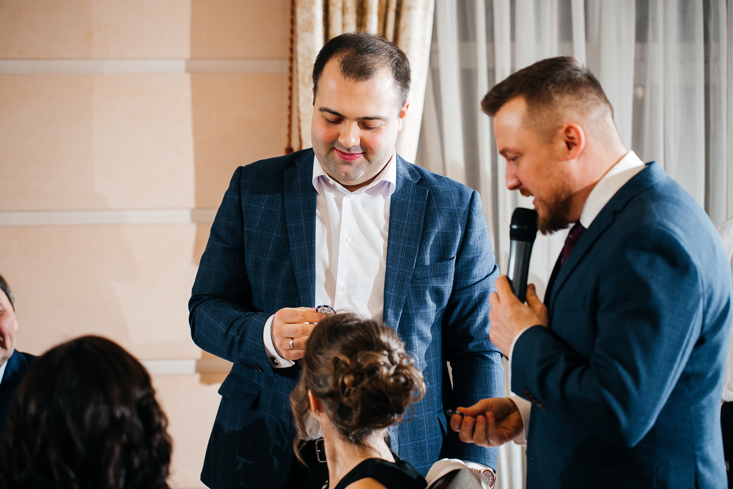 Юбилей 60 лет мужчине в Москве. Ведущий юбилея Сергей Рябинин. Ведущий на свадьбу, корпоратив и юбилей в Москве Сергей Рябинин