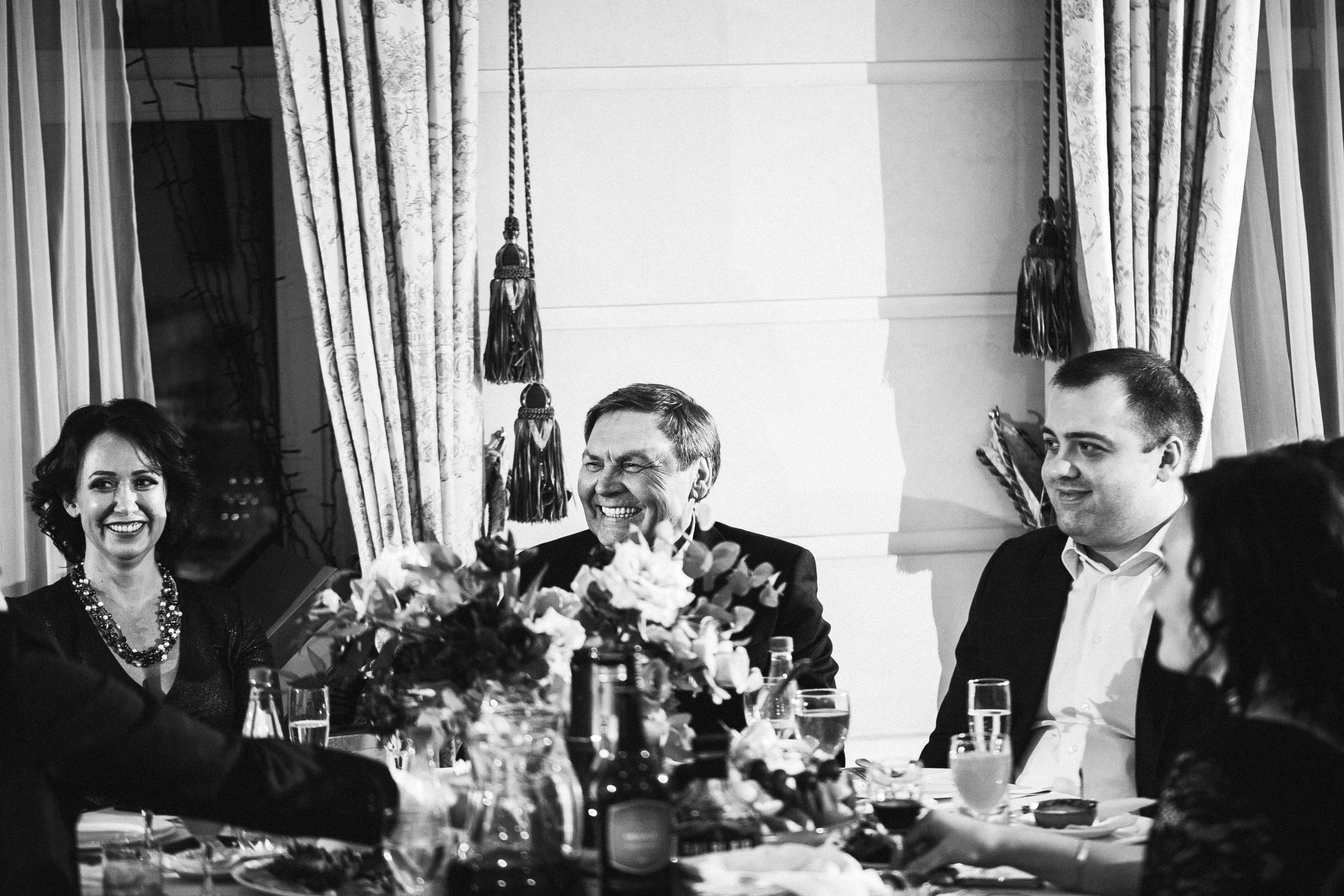 Юбилей 60 лет мужчине в Москве. Ведущий юбилея Сергей Рябинин. Ведущий на свадьбу, корпоратив и юбилей в Москве Сергей Рябинин