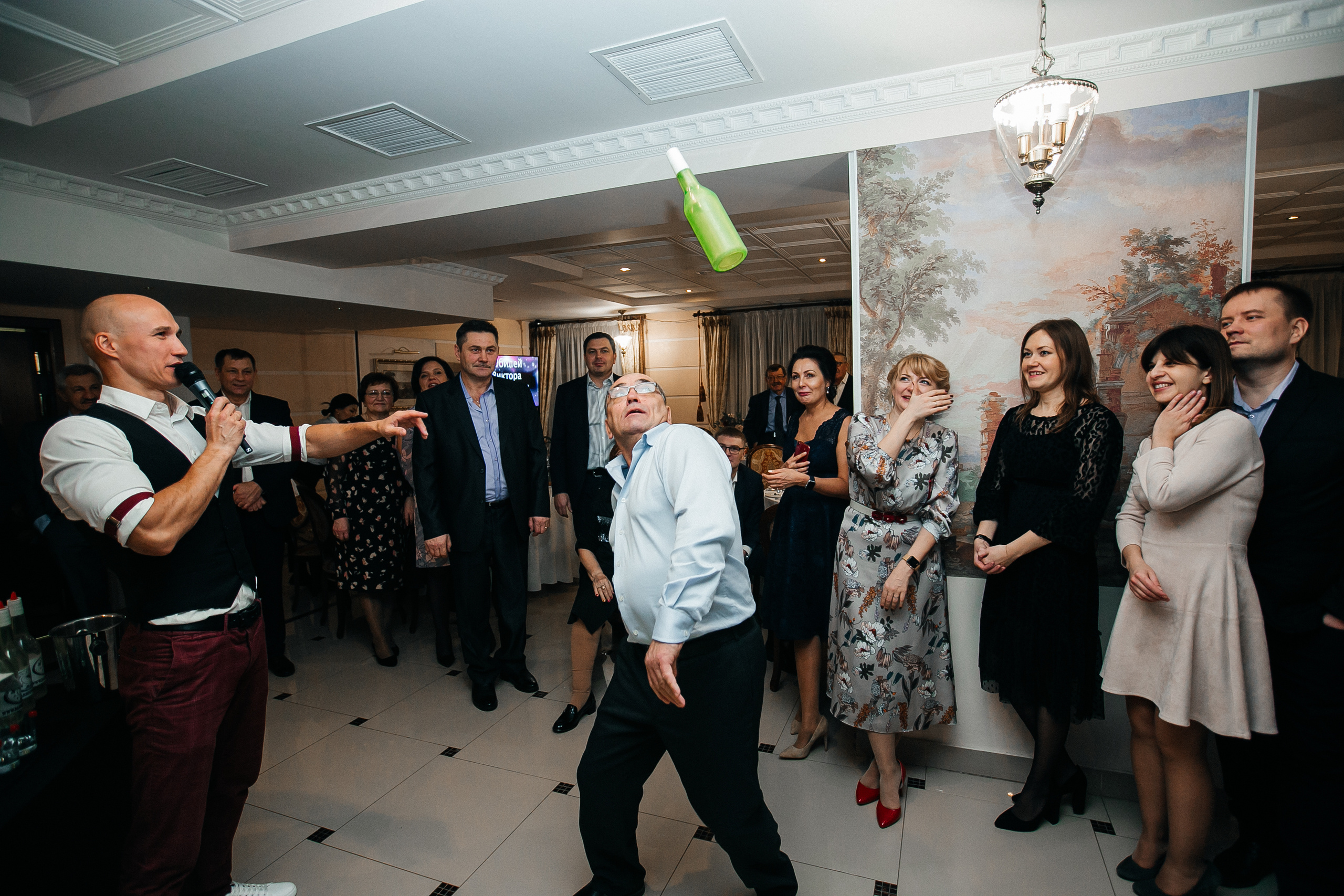 Юбилей 60 лет мужчине в Москве. Ведущий юбилея Сергей Рябинин. Ведущий на свадьбу, корпоратив и юбилей в Москве Сергей Рябинин