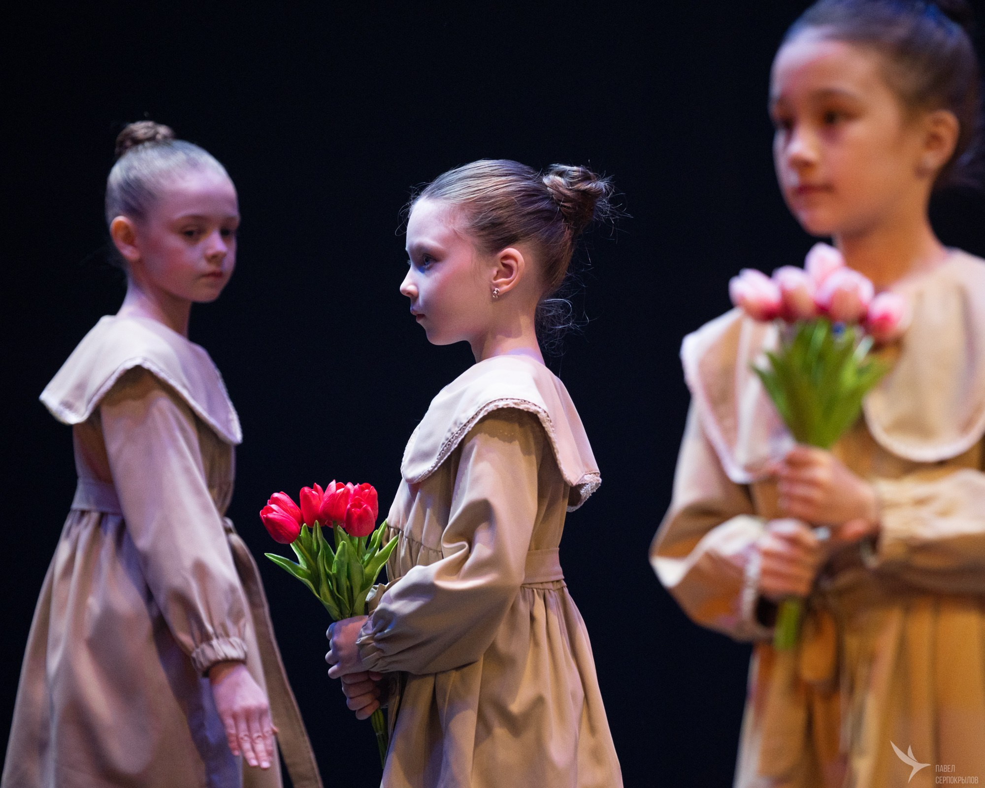 Отчетный концерт студии танца «ШАГ». Репортажный фотограф в Казани Павел Серпокрылов