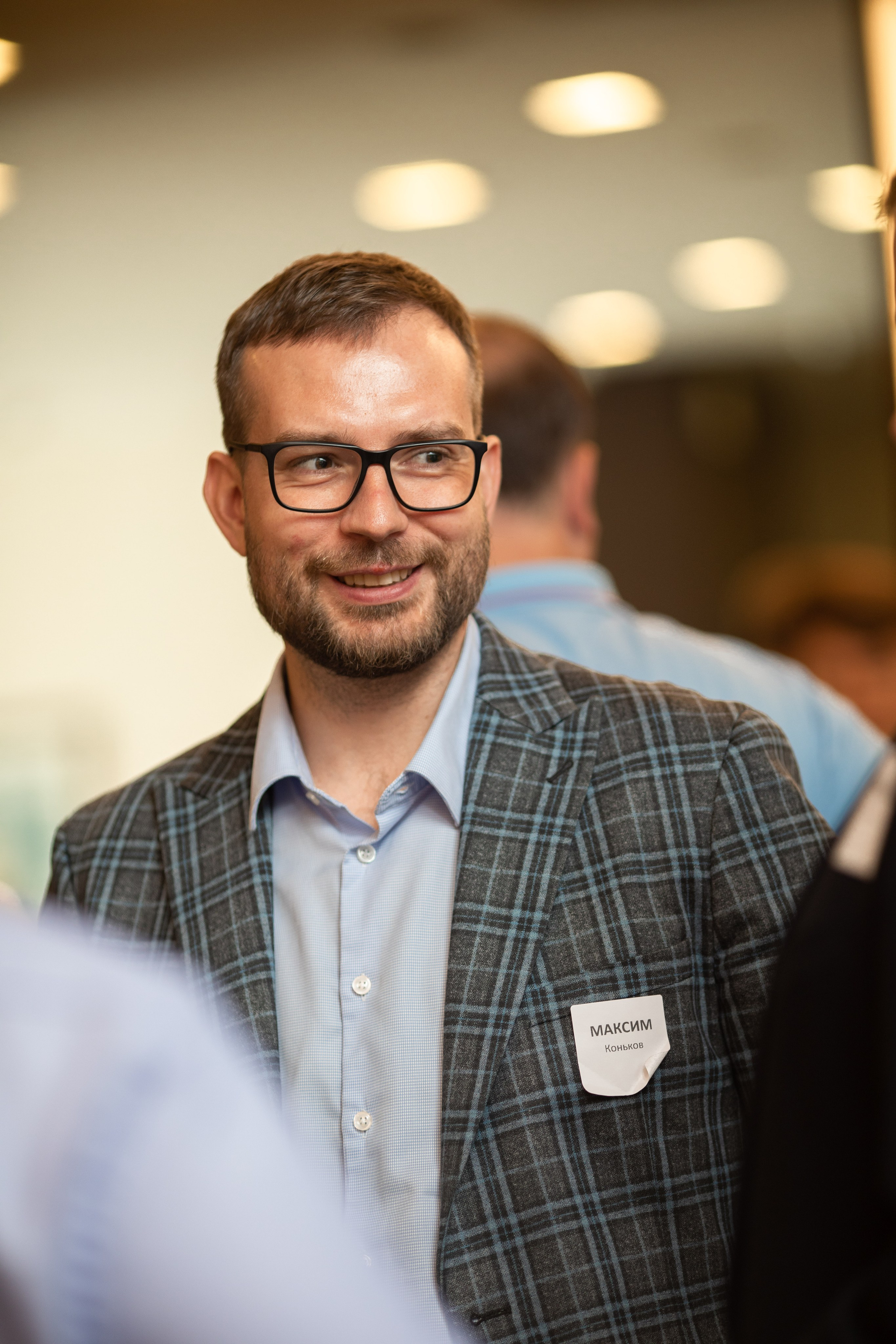 НЛМК — конференция в Петербурге. Двойняшки-фотографы Анна и Анастасия в Санкт-Петербурге