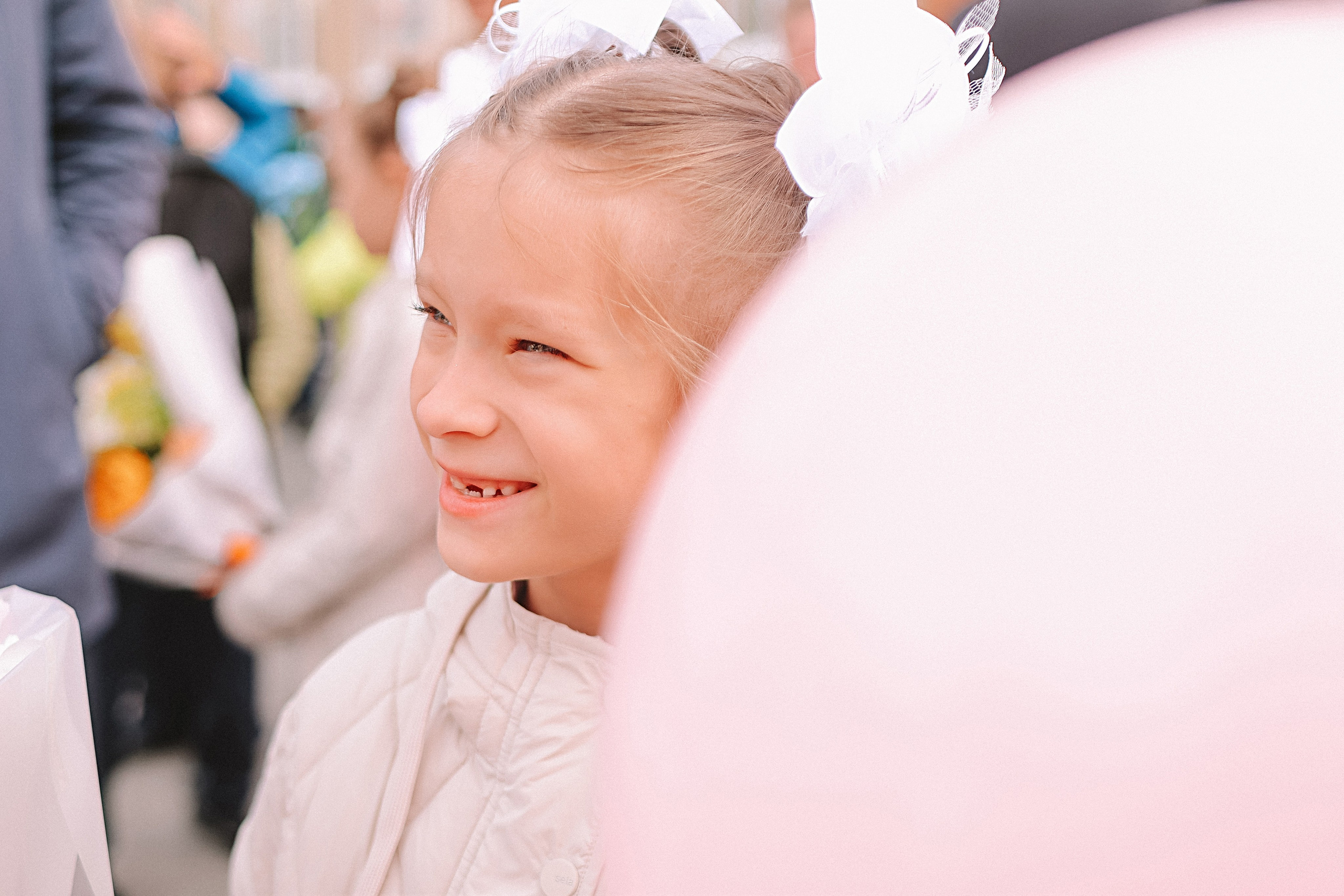 1 сентября линейка+кл час+портреты. Семейный фотограф Тюмень, фотограф на роды Салмина Мария