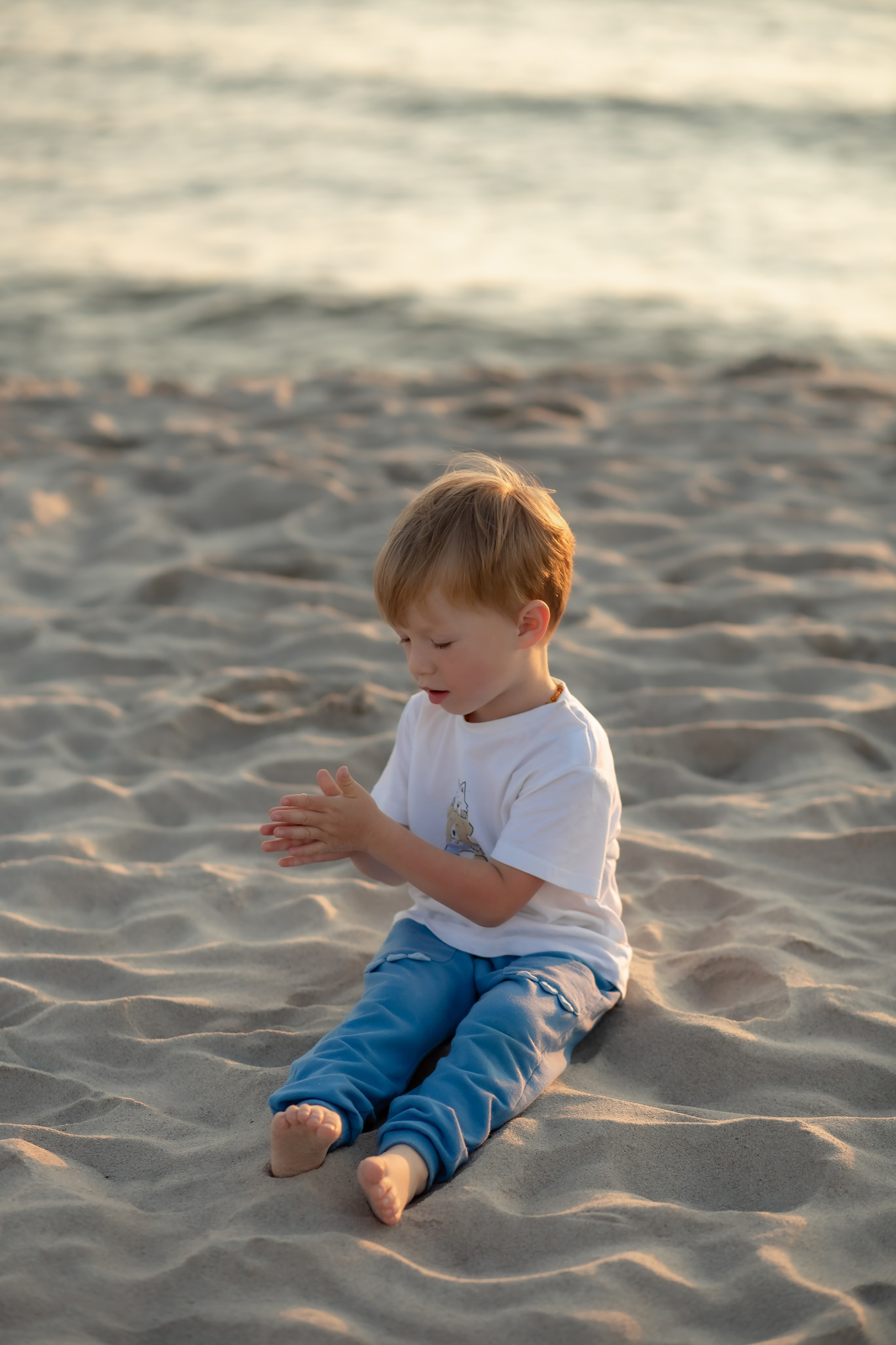 Екатерина и Антон. На закате. Фотограф в Калининграде Решетникова Алина
