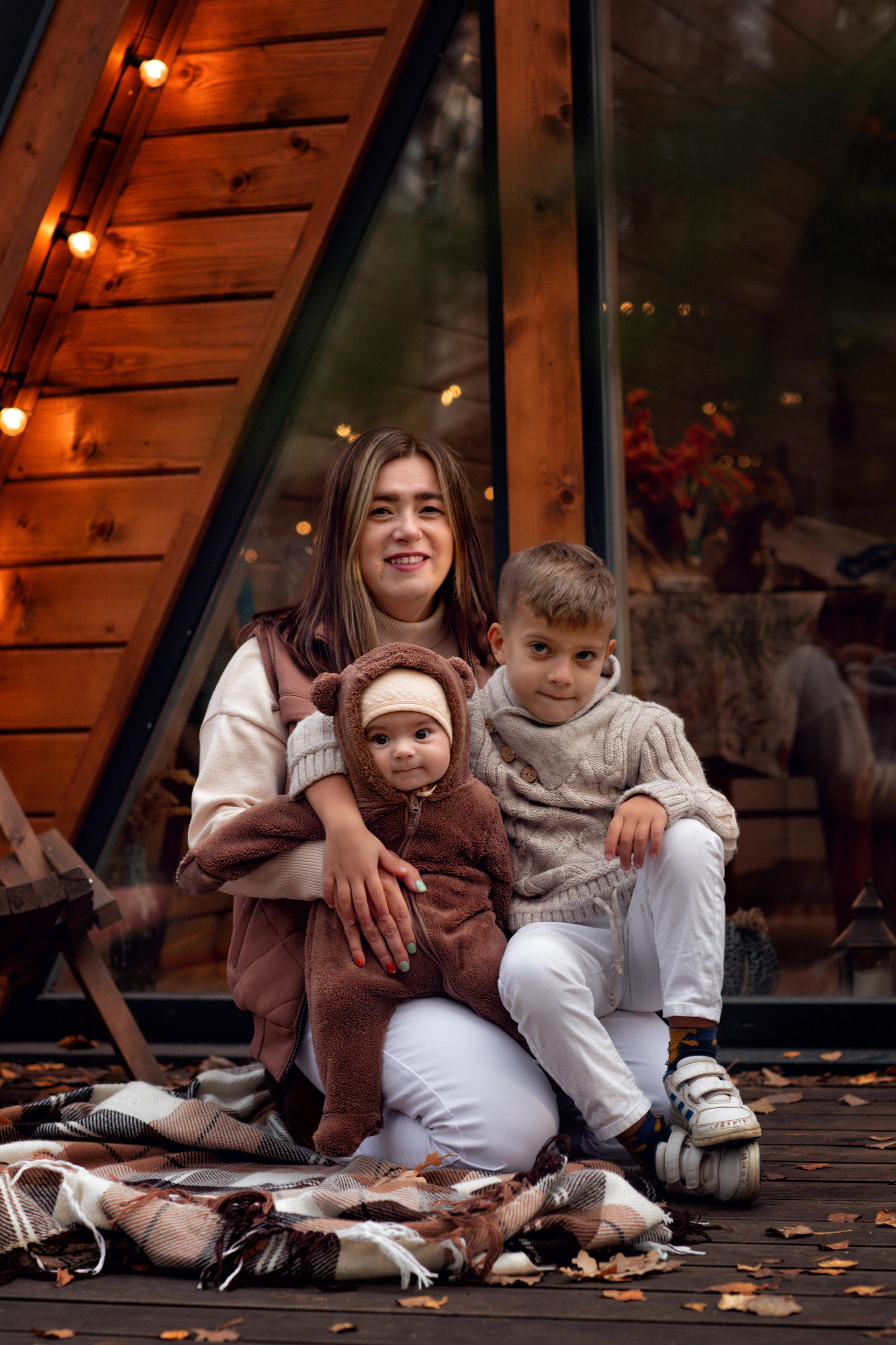 Съемка в треугольном доме в лесу. Фотограф Санкт-Петербург Елена Мухина